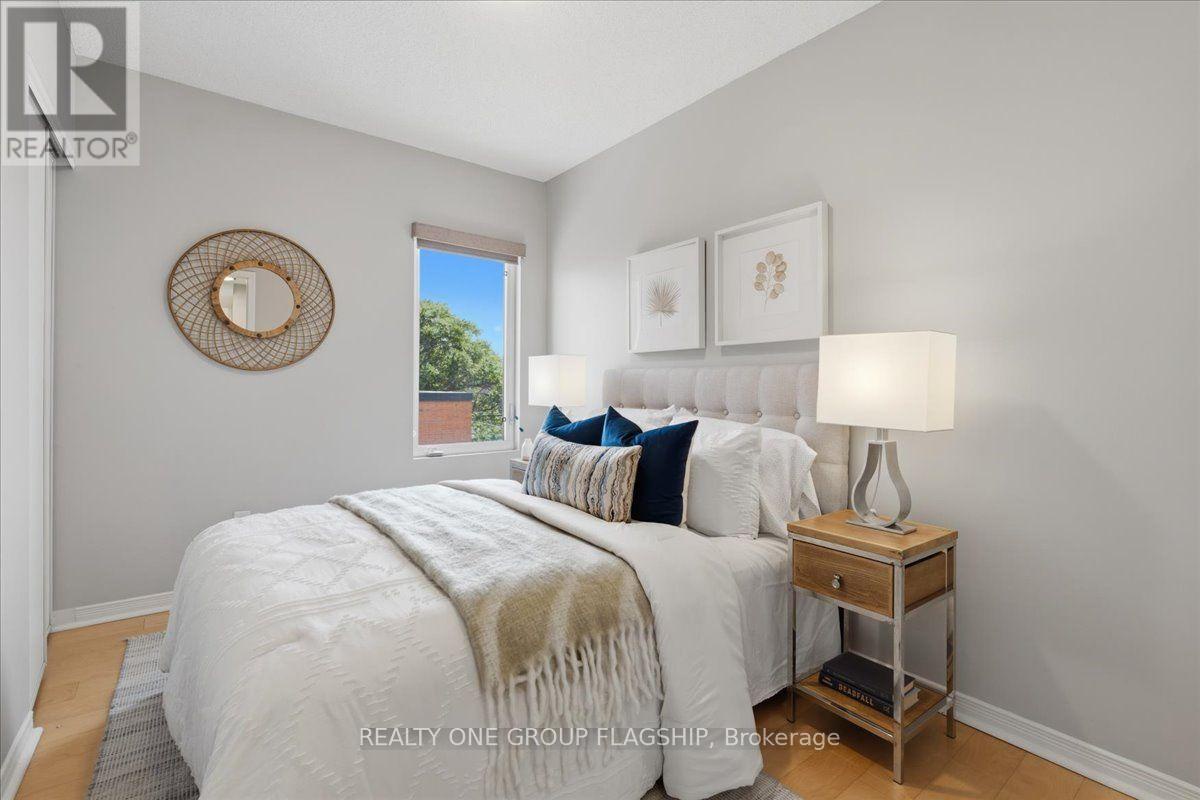 201 - 1 Ruttan Street, Toronto (dufferin Grove), Ontario
