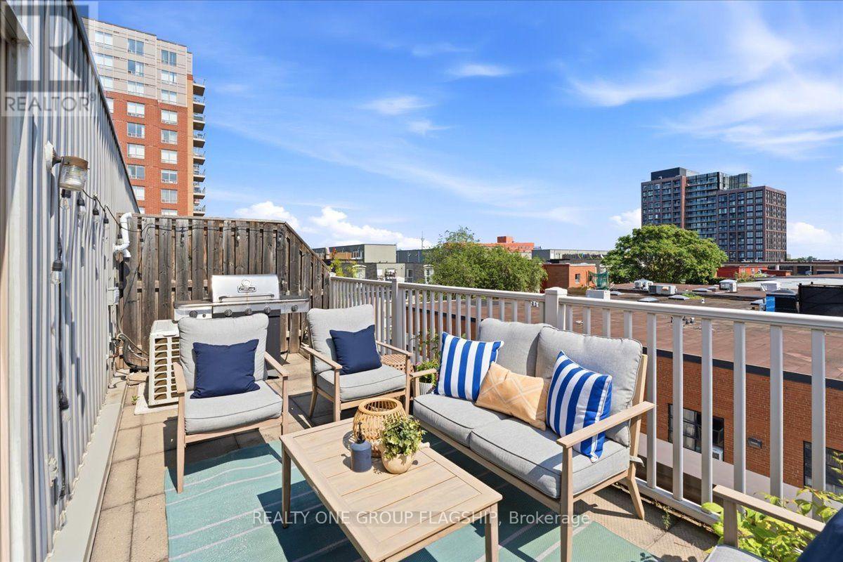 201 - 1 Ruttan Street, Toronto (dufferin Grove), Ontario