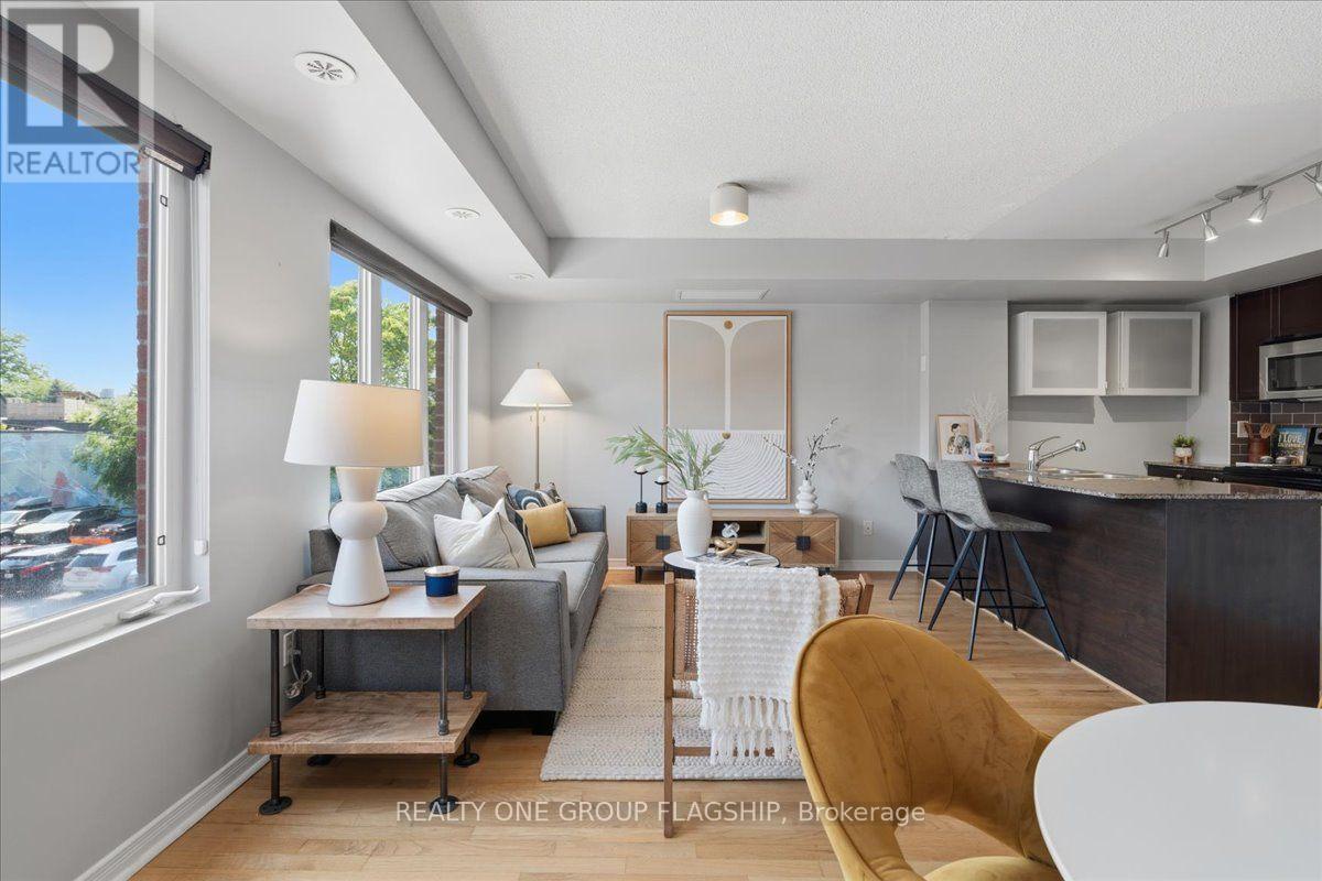 201 - 1 Ruttan Street, Toronto (dufferin Grove), Ontario