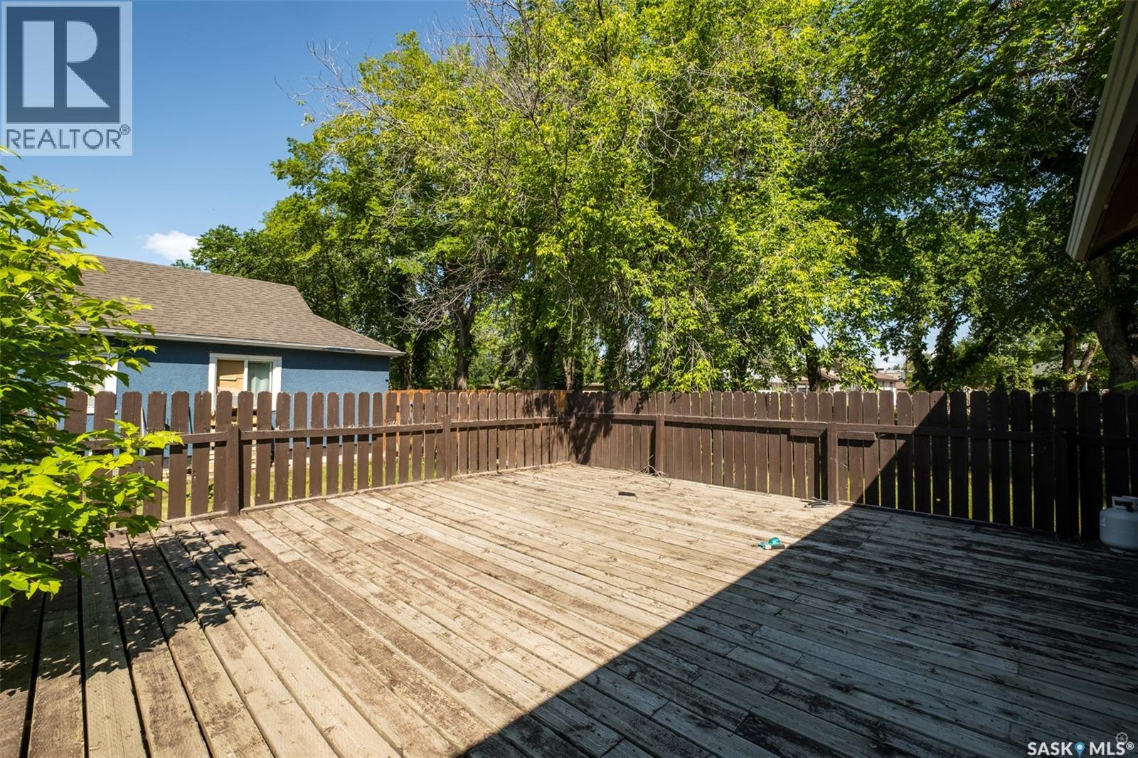 339 15th Street W, Prince Albert, Saskatchewan