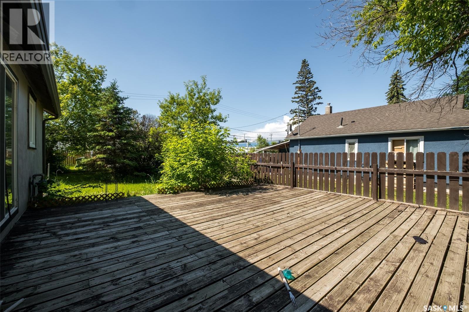 339 15th Street W, Prince Albert, Saskatchewan