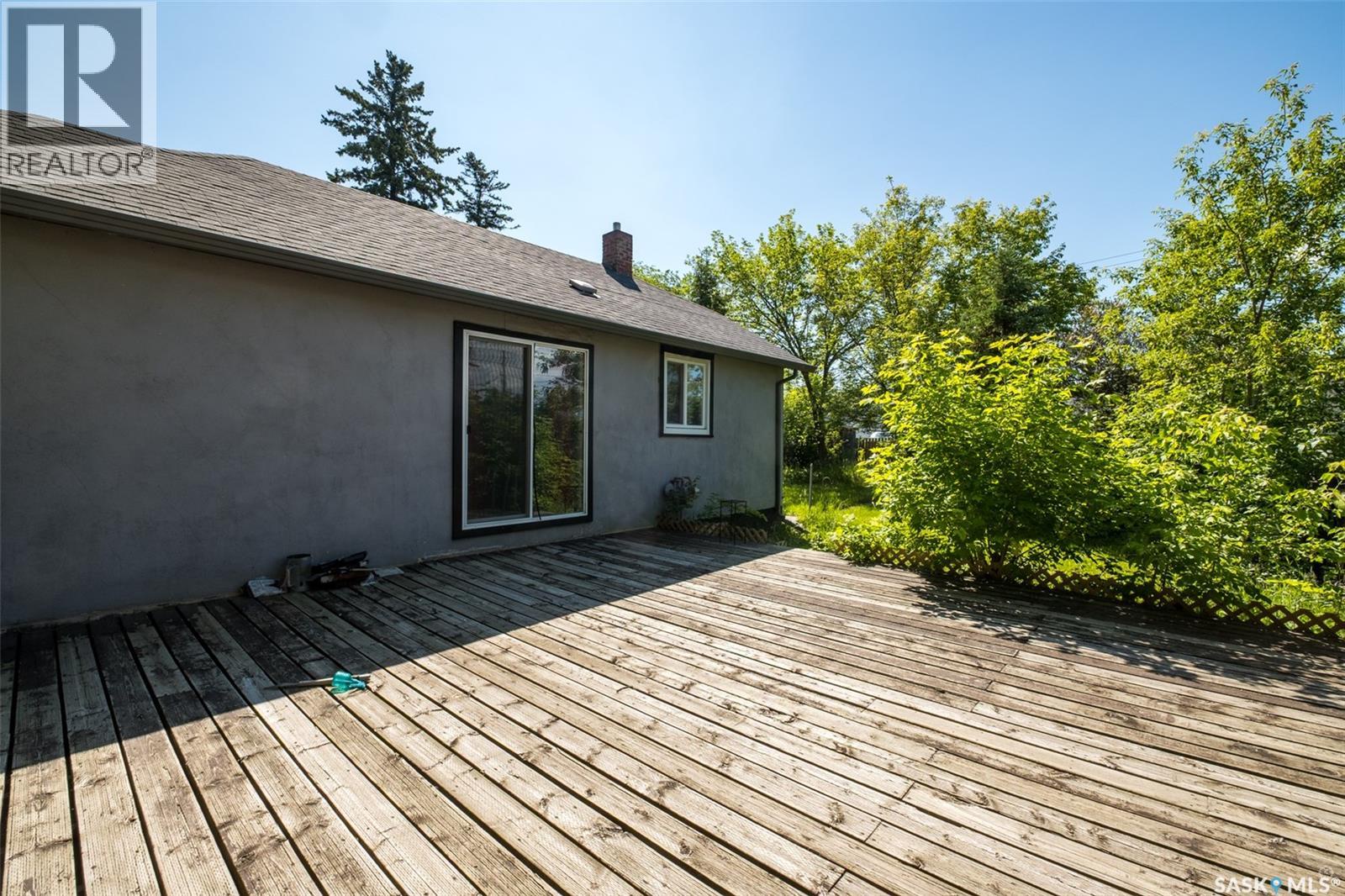 339 15th Street W, Prince Albert, Saskatchewan