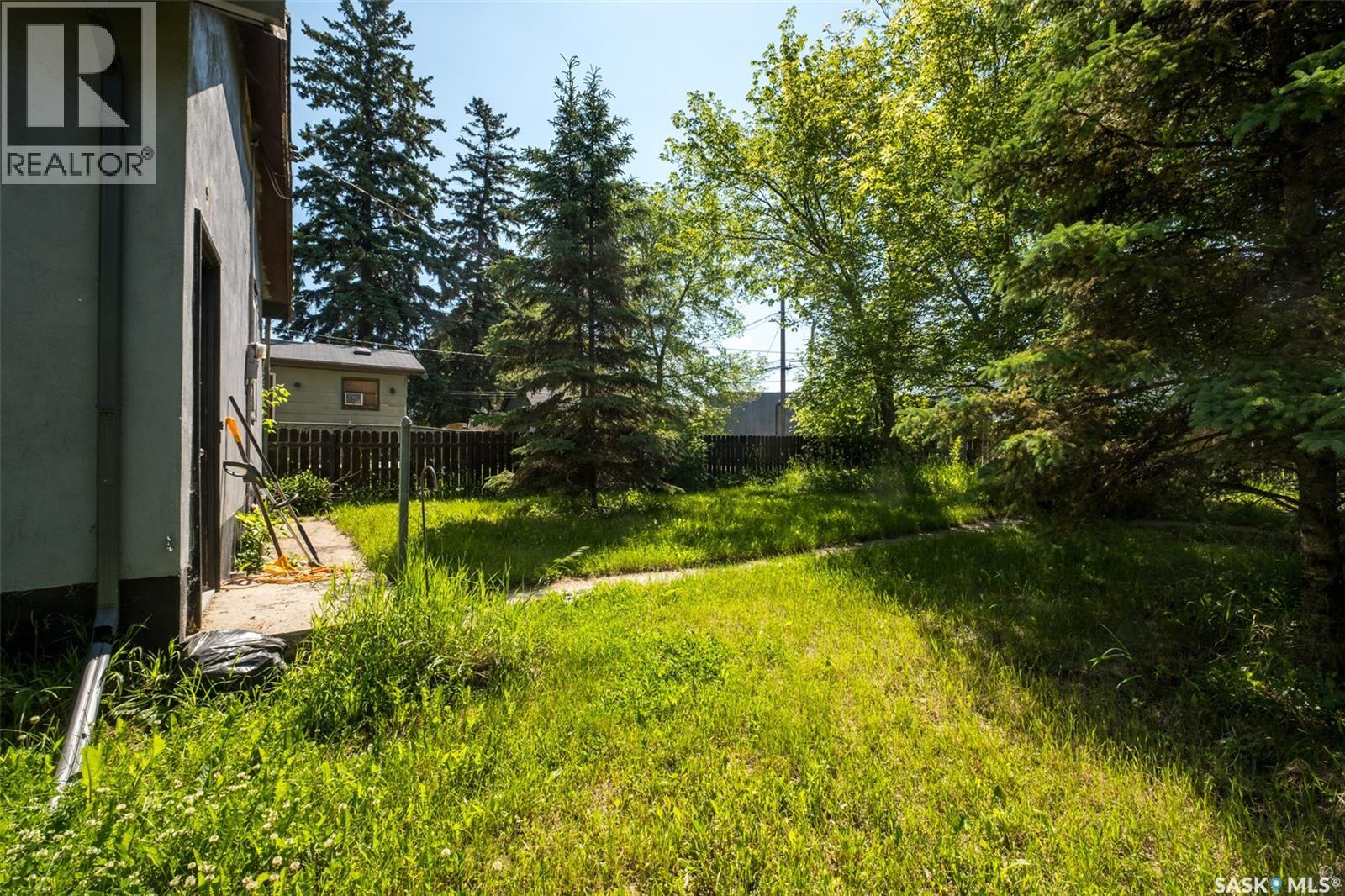 339 15th Street W, Prince Albert, Saskatchewan