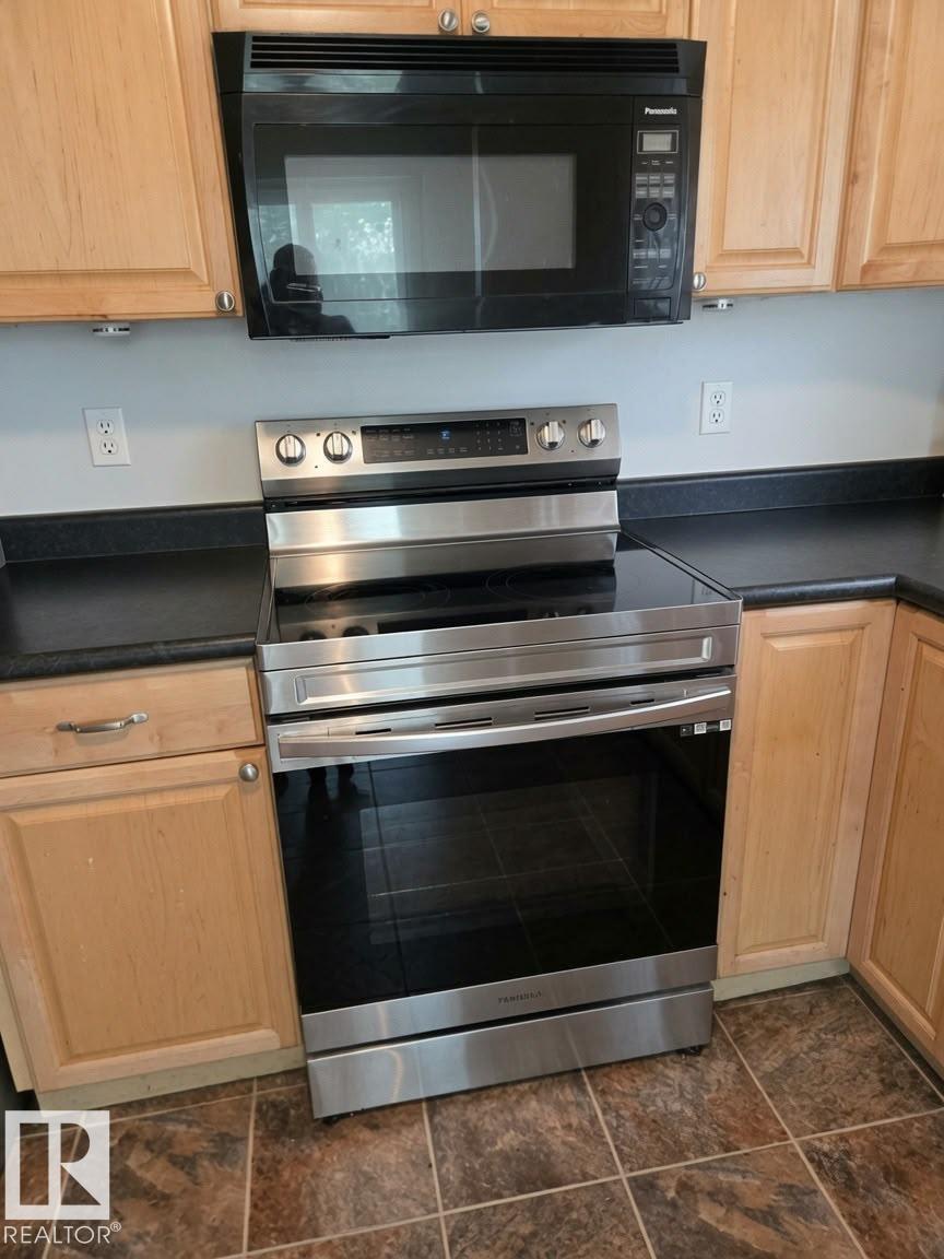 12732 120 St Nw, Edmonton, Alberta
