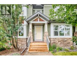 22 Everwillow Circle SW