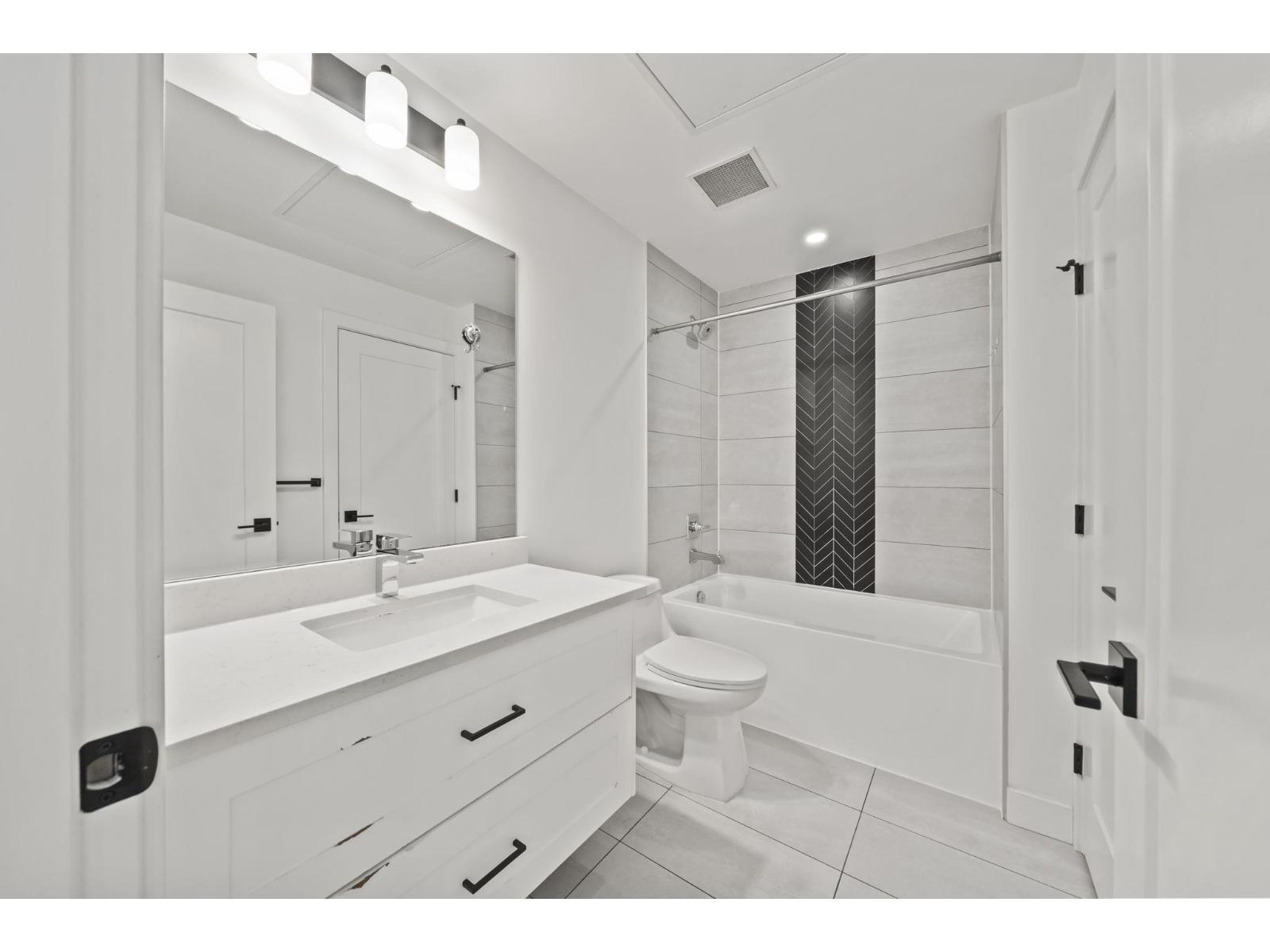 306 19945 Brydon Crescent, Langley, British Columbia