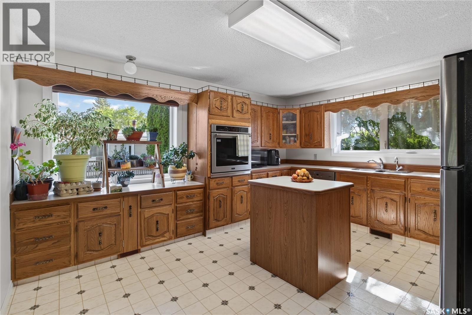 1112 11th Street, Humboldt, Saskatchewan