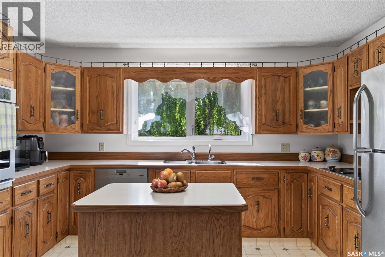 1112 11th Street, Humboldt, Saskatchewan