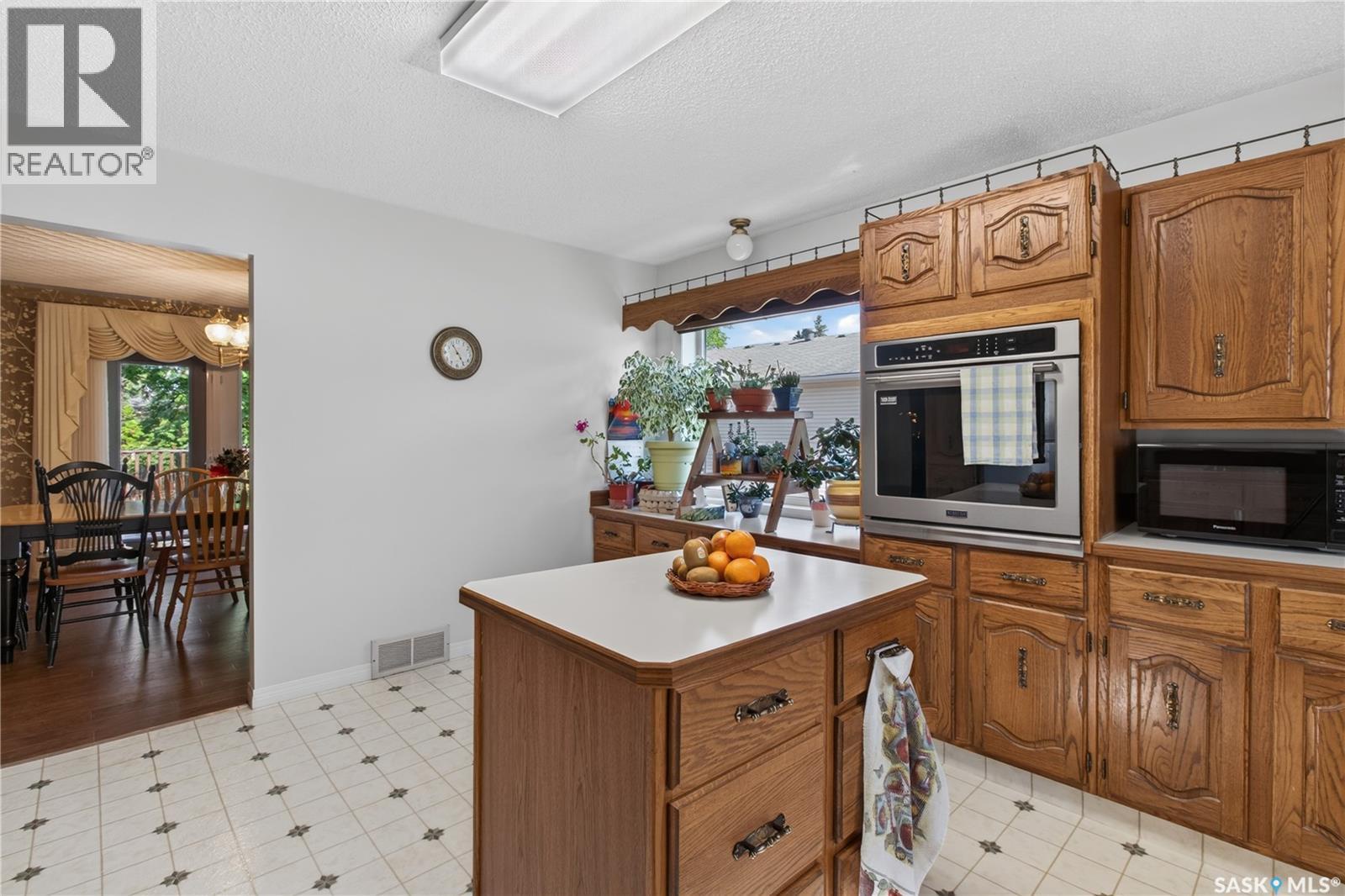 1112 11th Street, Humboldt, Saskatchewan