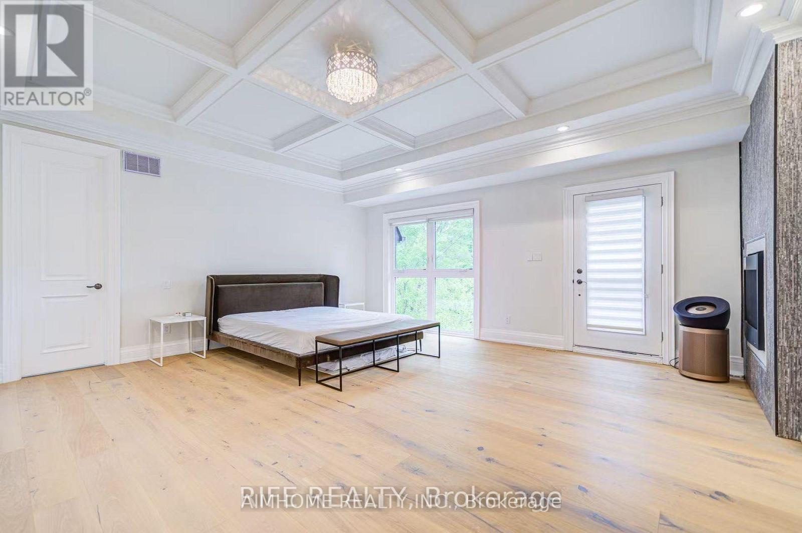 103 Burndale Avenue, Toronto (lansing-westgate), Ontario
