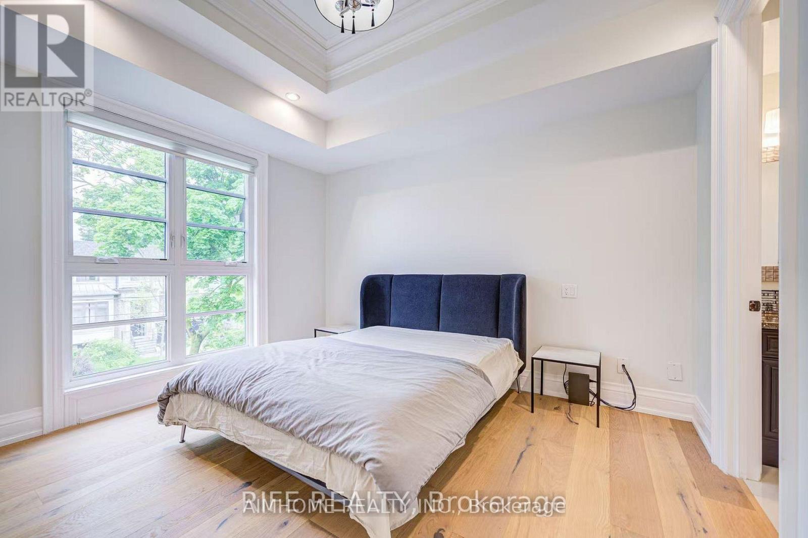 103 Burndale Avenue, Toronto (lansing-westgate), Ontario
