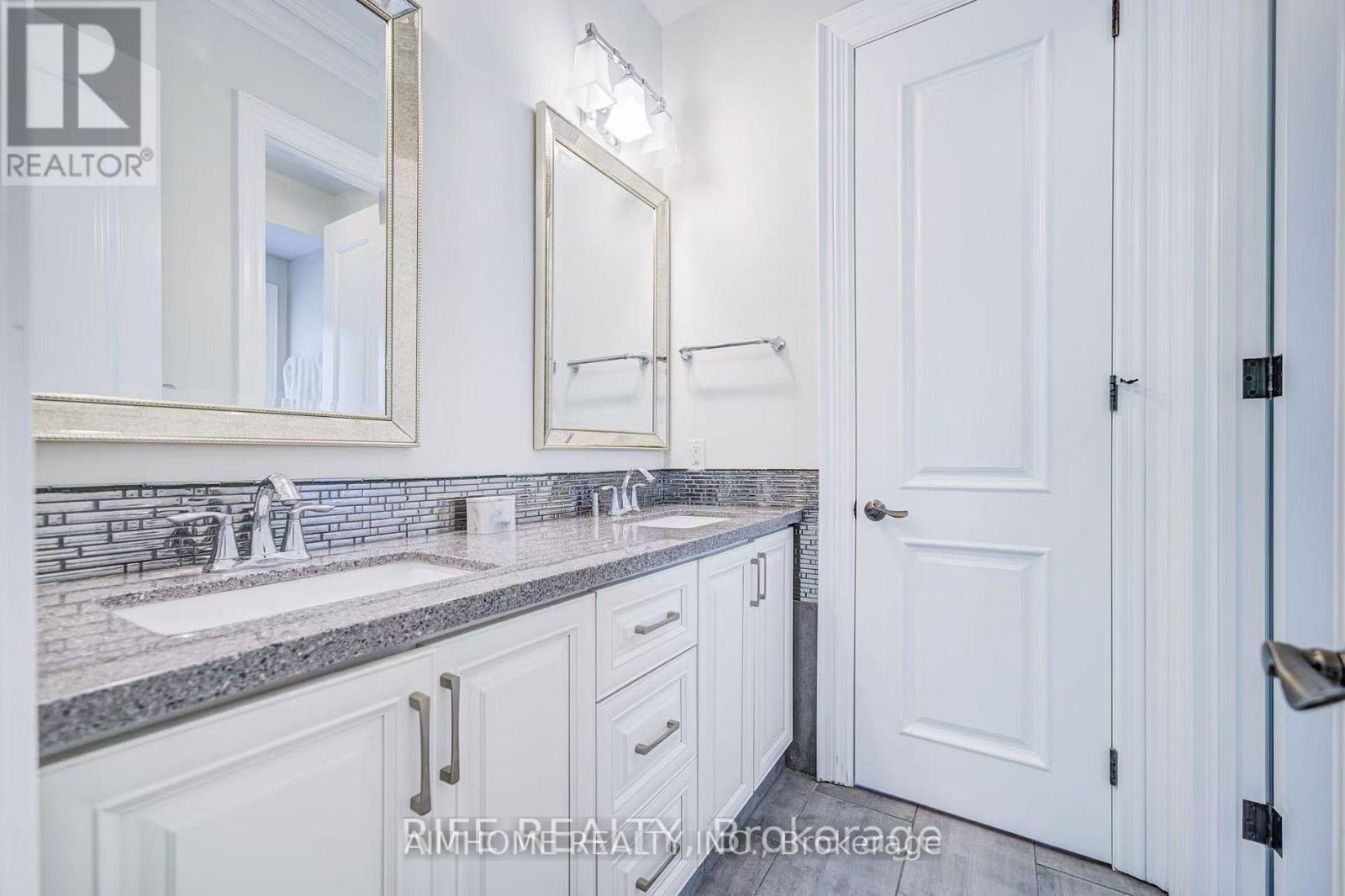 103 Burndale Avenue, Toronto (lansing-westgate), Ontario