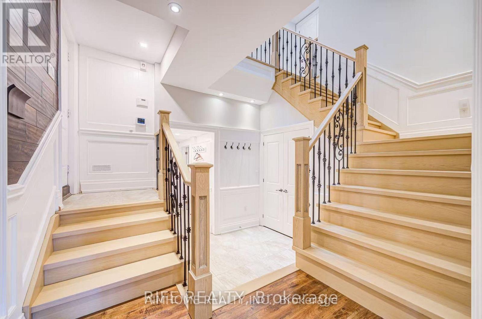 103 Burndale Avenue, Toronto (lansing-westgate), Ontario