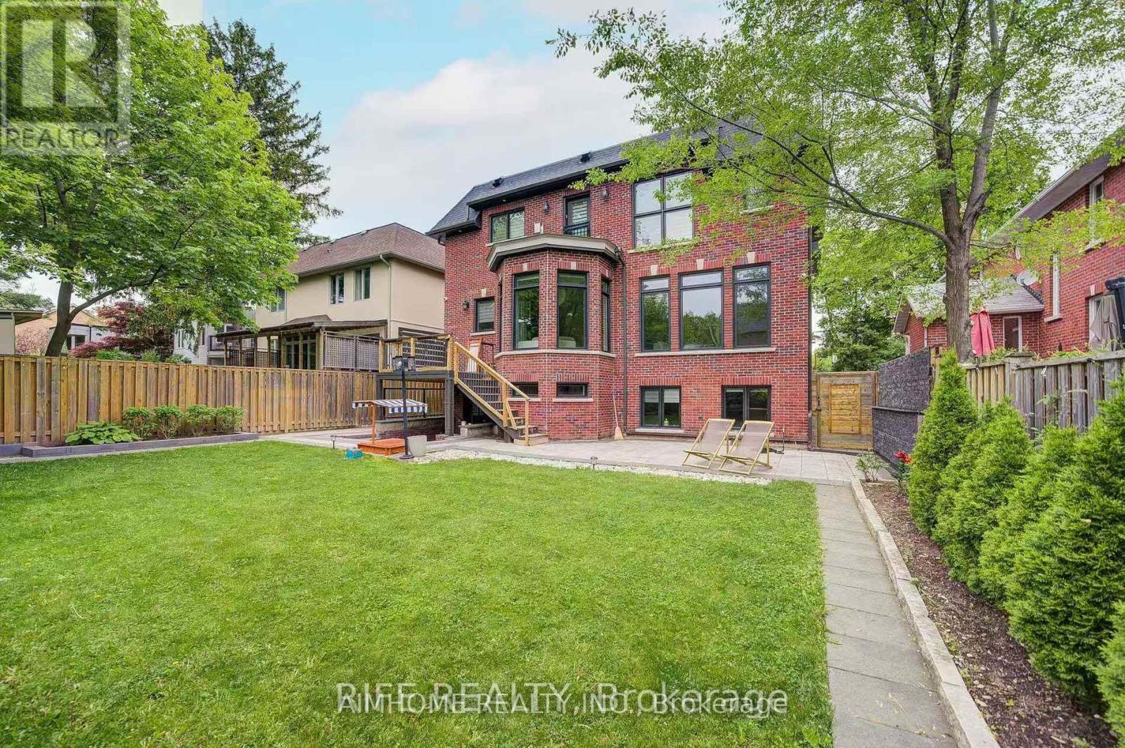 103 Burndale Avenue, Toronto (lansing-westgate), Ontario