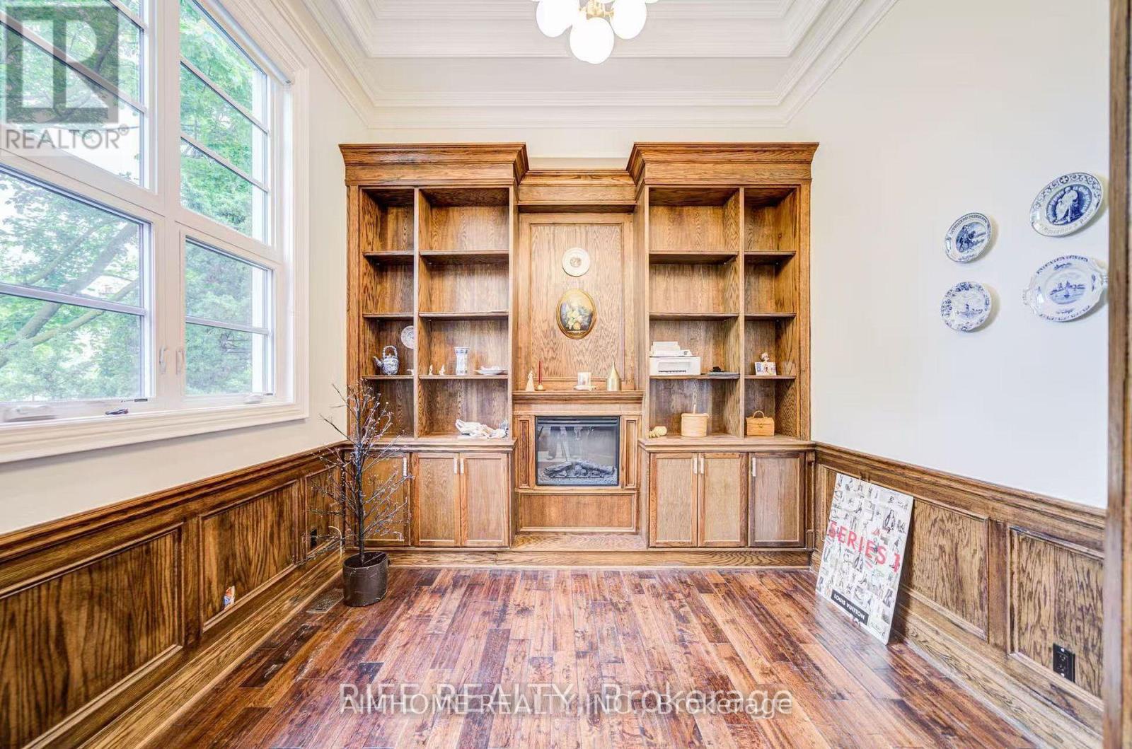 103 Burndale Avenue, Toronto (lansing-westgate), Ontario