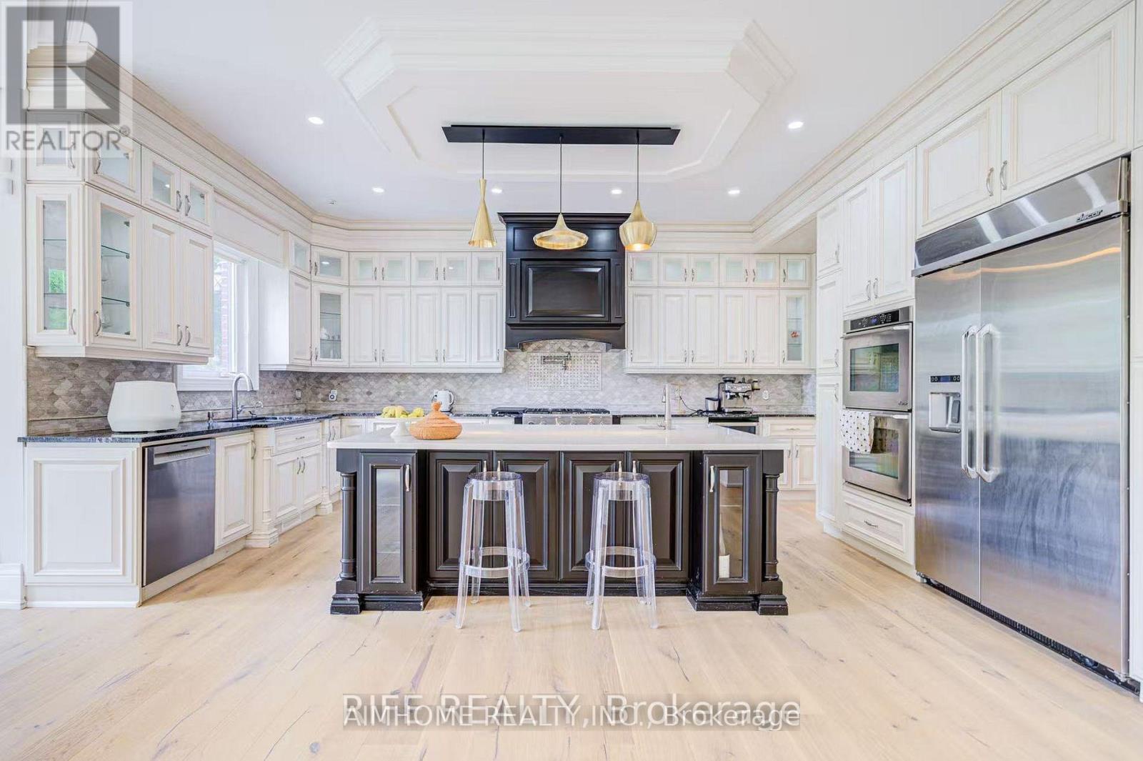 103 Burndale Avenue, Toronto (lansing-westgate), Ontario