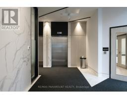 1111 - 30 TRETTI WAY