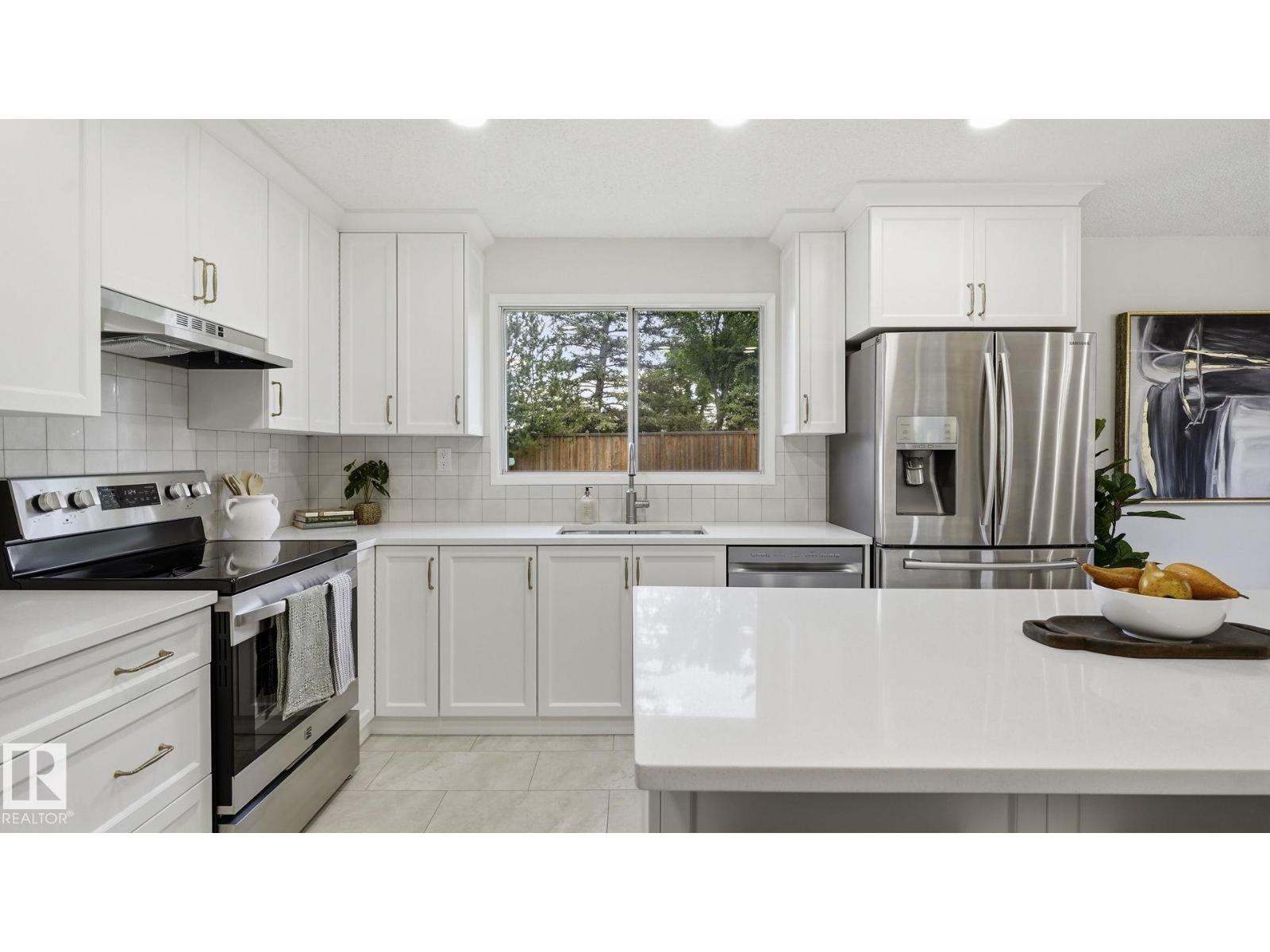 2723 83 St Nw, Edmonton, Alberta