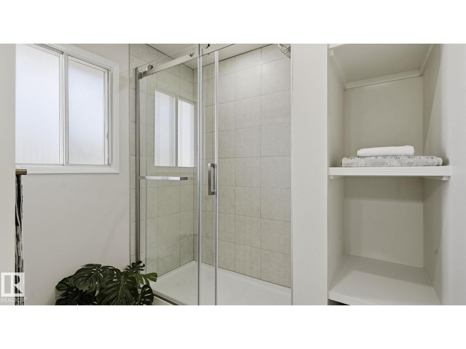 2723 83 St Nw, Edmonton, Alberta