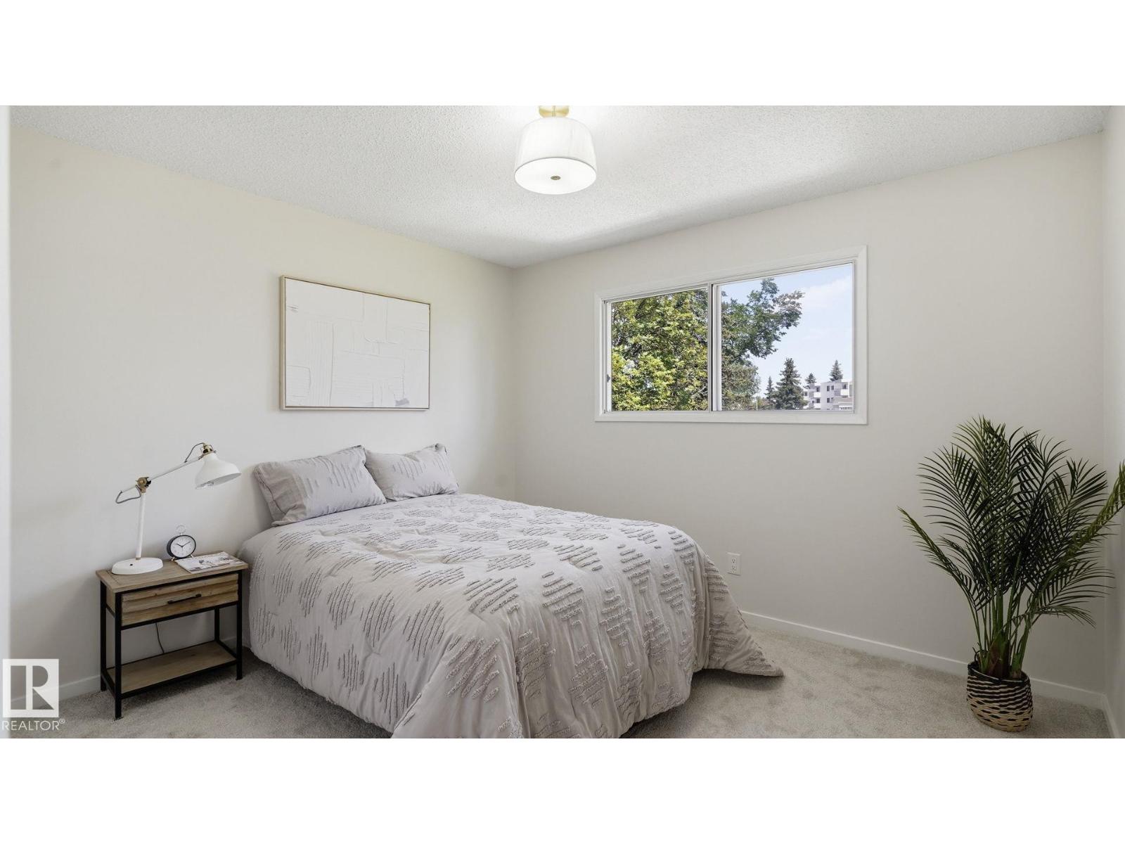 2723 83 St Nw, Edmonton, Alberta