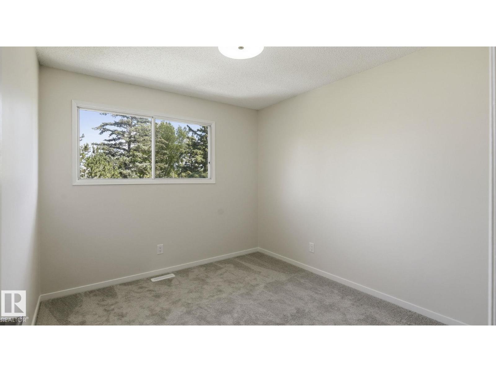 2723 83 St Nw, Edmonton, Alberta