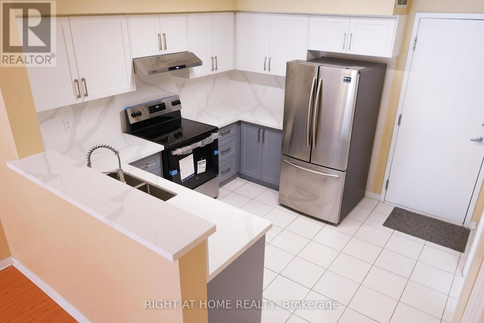 821 Grandview Way, Toronto (willowdale East), Ontario