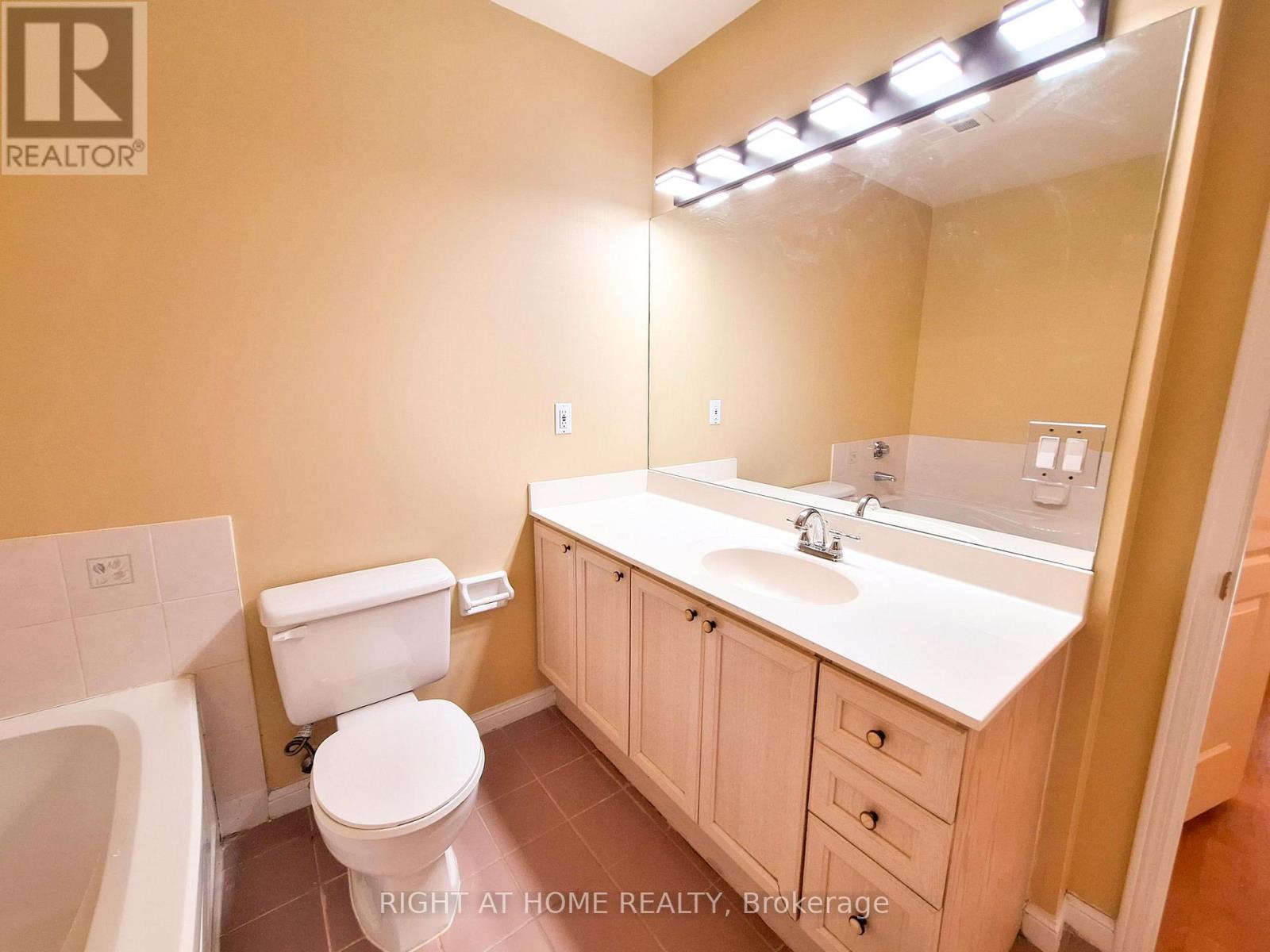 821 Grandview Way, Toronto (willowdale East), Ontario