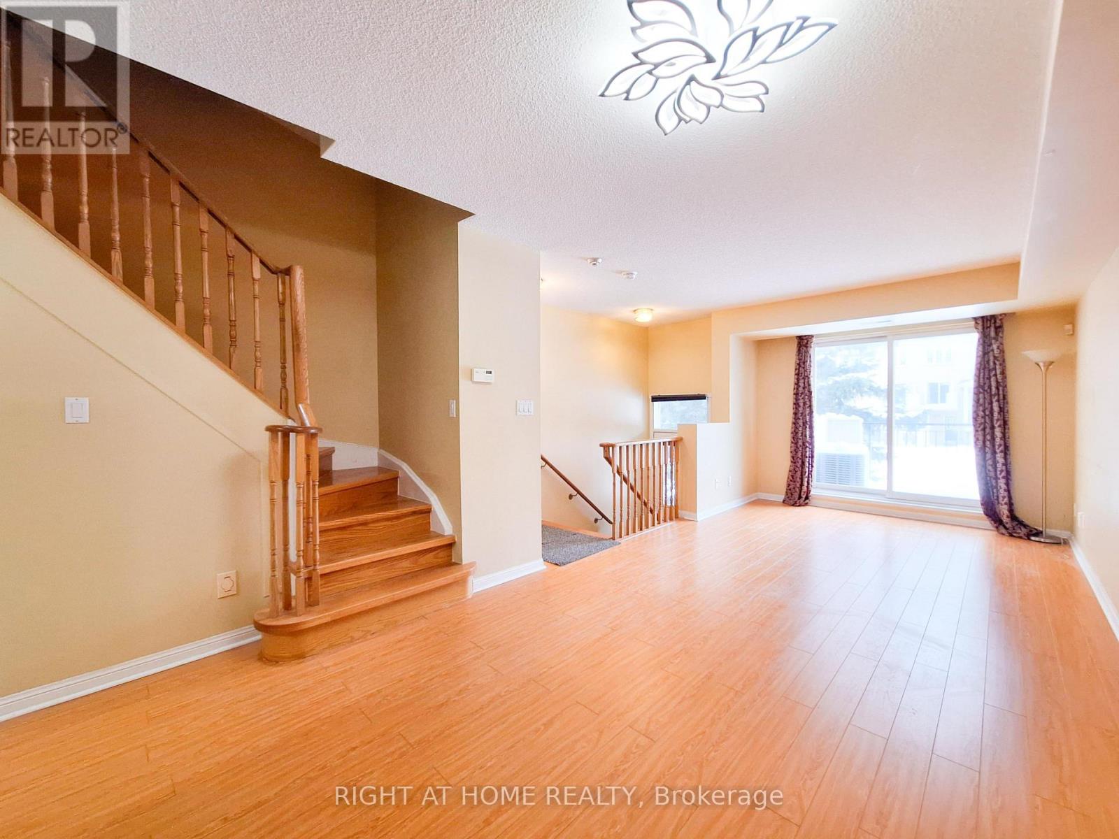 821 Grandview Way, Toronto (willowdale East), Ontario
