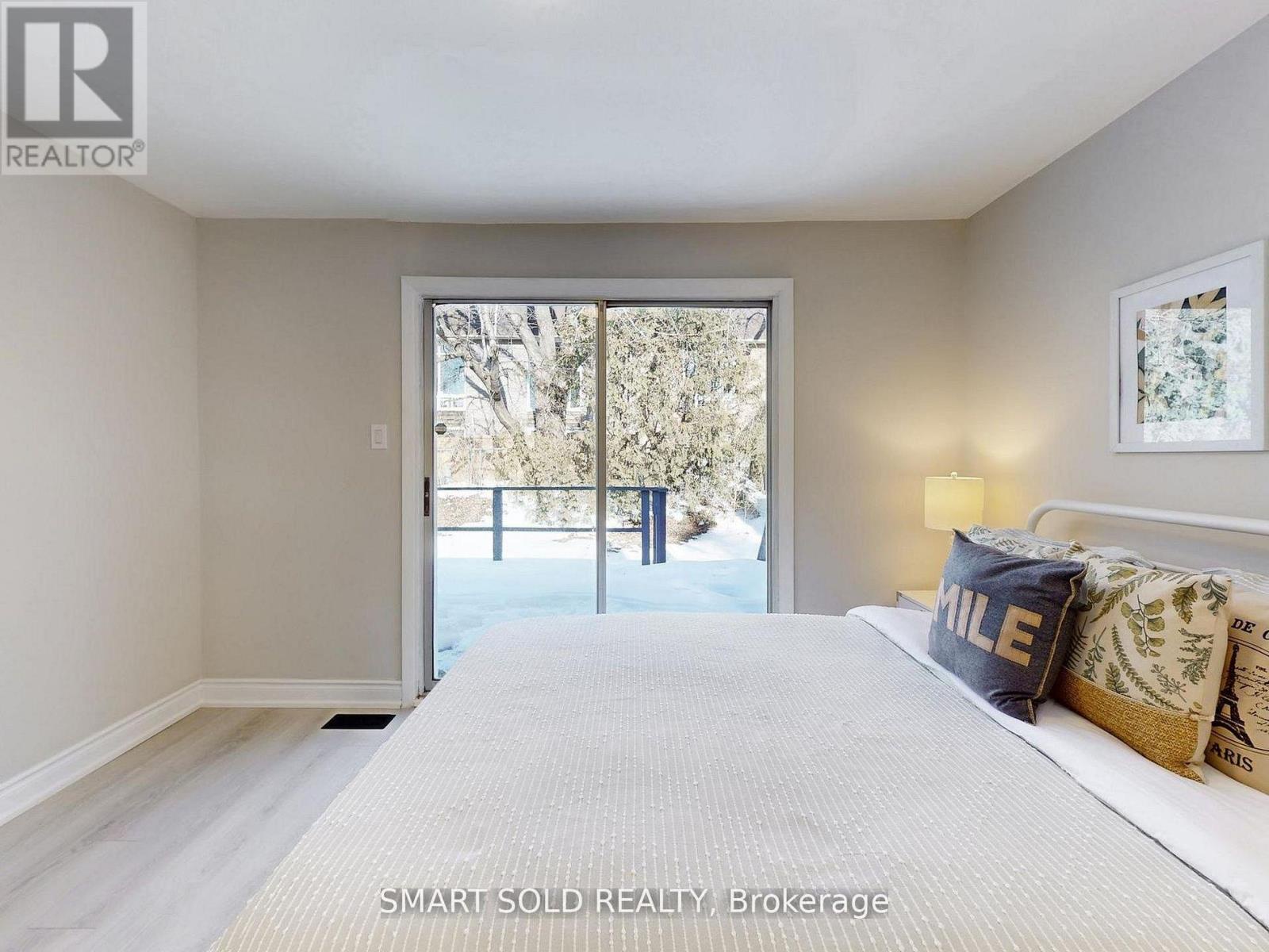 76 Clancy Drive, Toronto (don Valley Village), Ontario