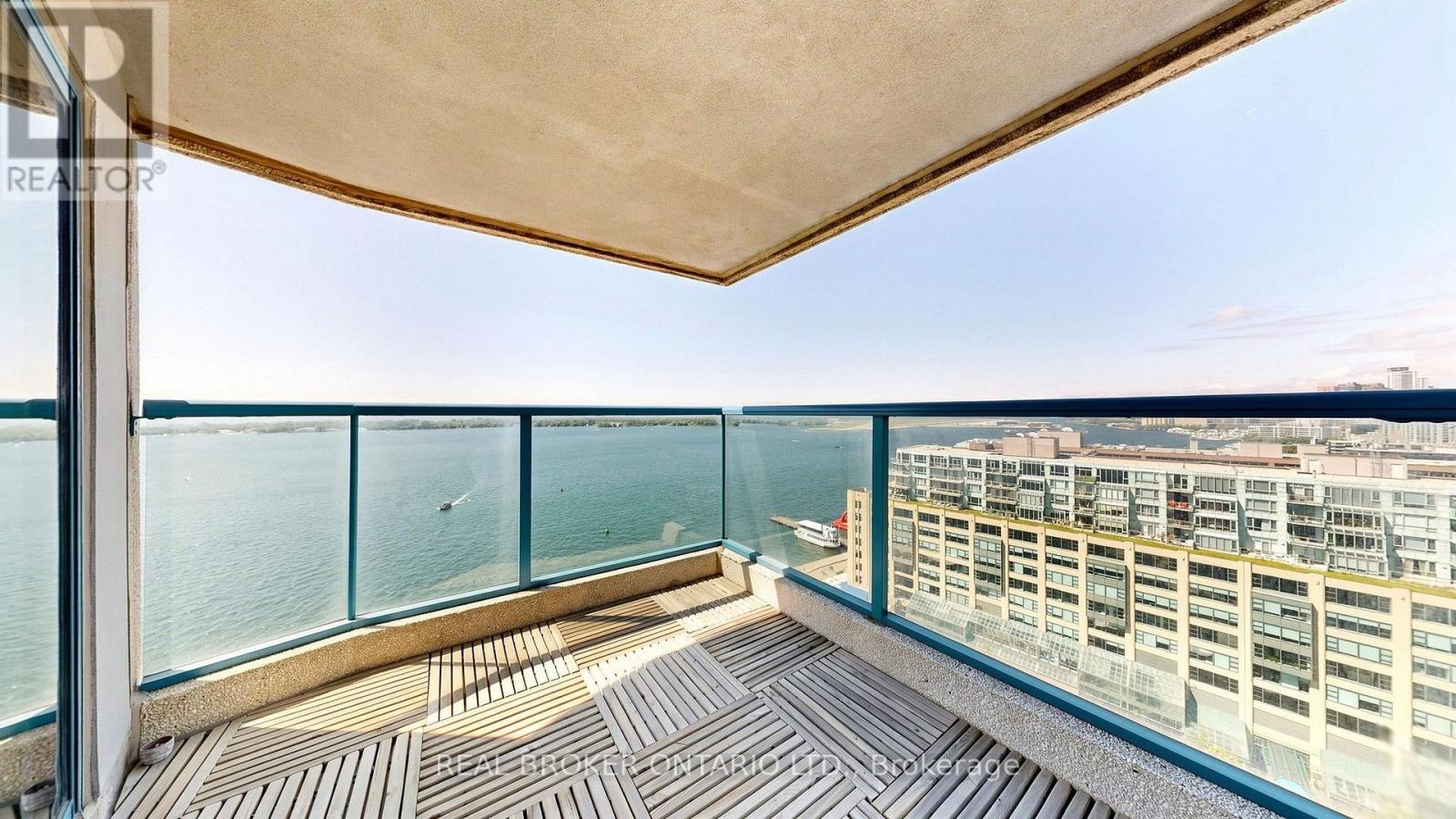 2108 - 99 Harbour Square, Toronto (waterfront Communities), Ontario