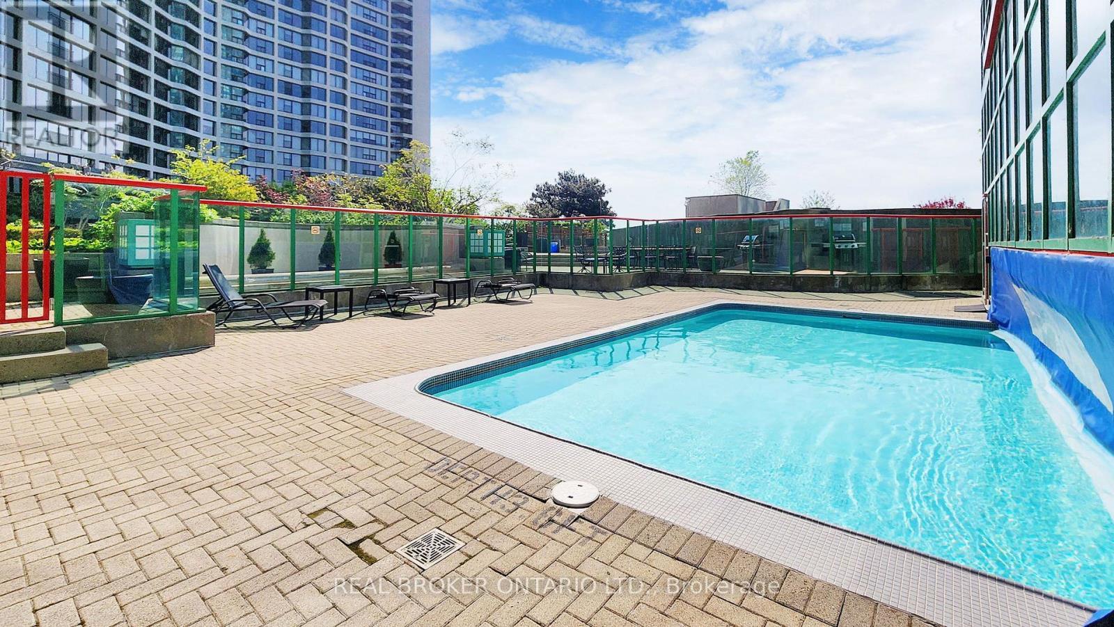 2108 - 99 Harbour Square, Toronto (waterfront Communities), Ontario