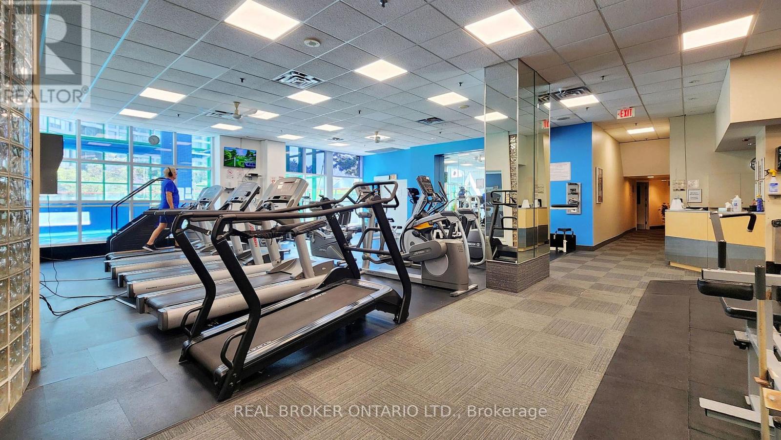 2108 - 99 Harbour Square, Toronto (waterfront Communities), Ontario