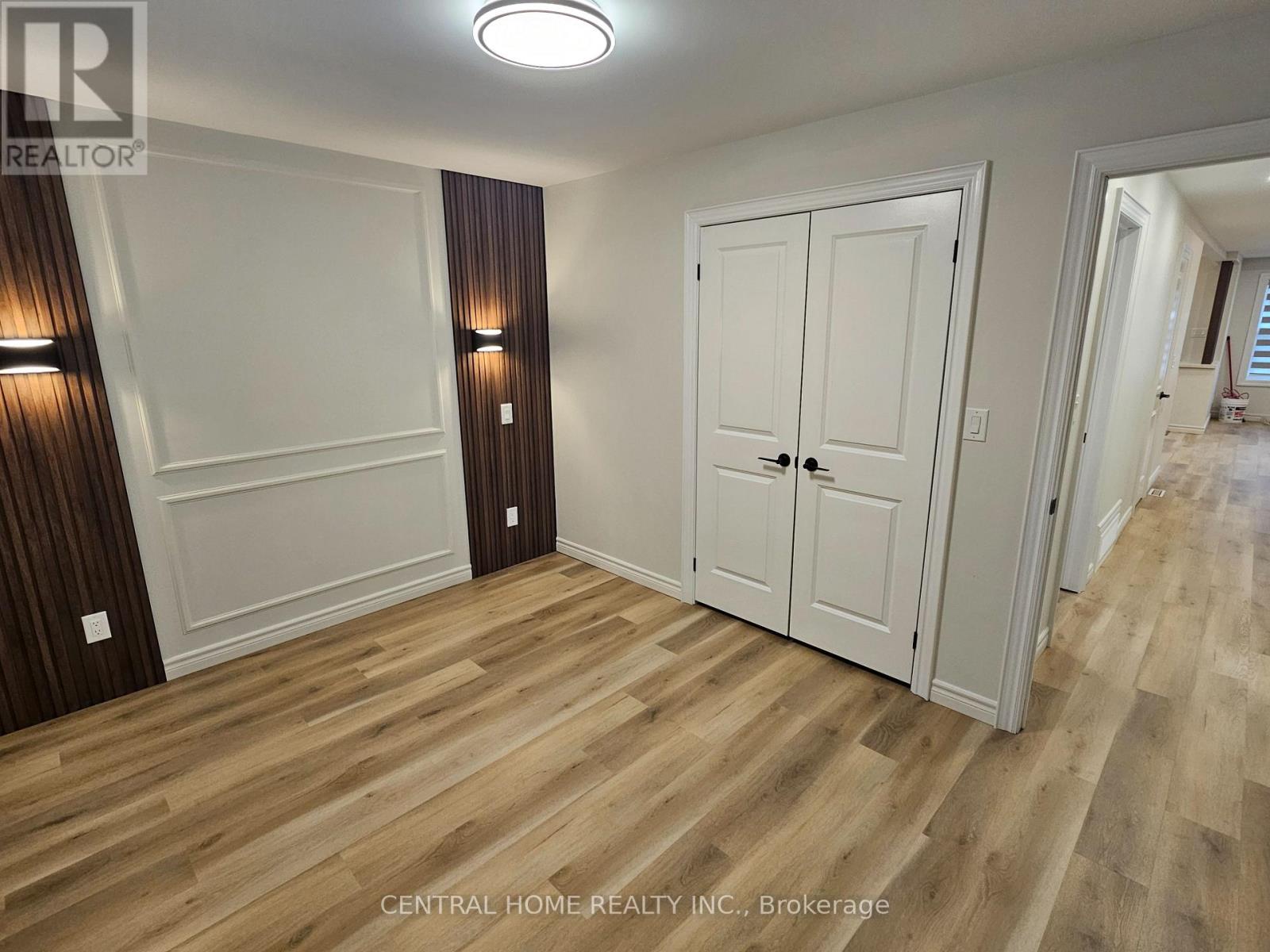 137 Willow Lane, Newmarket (bristol-london), Ontario