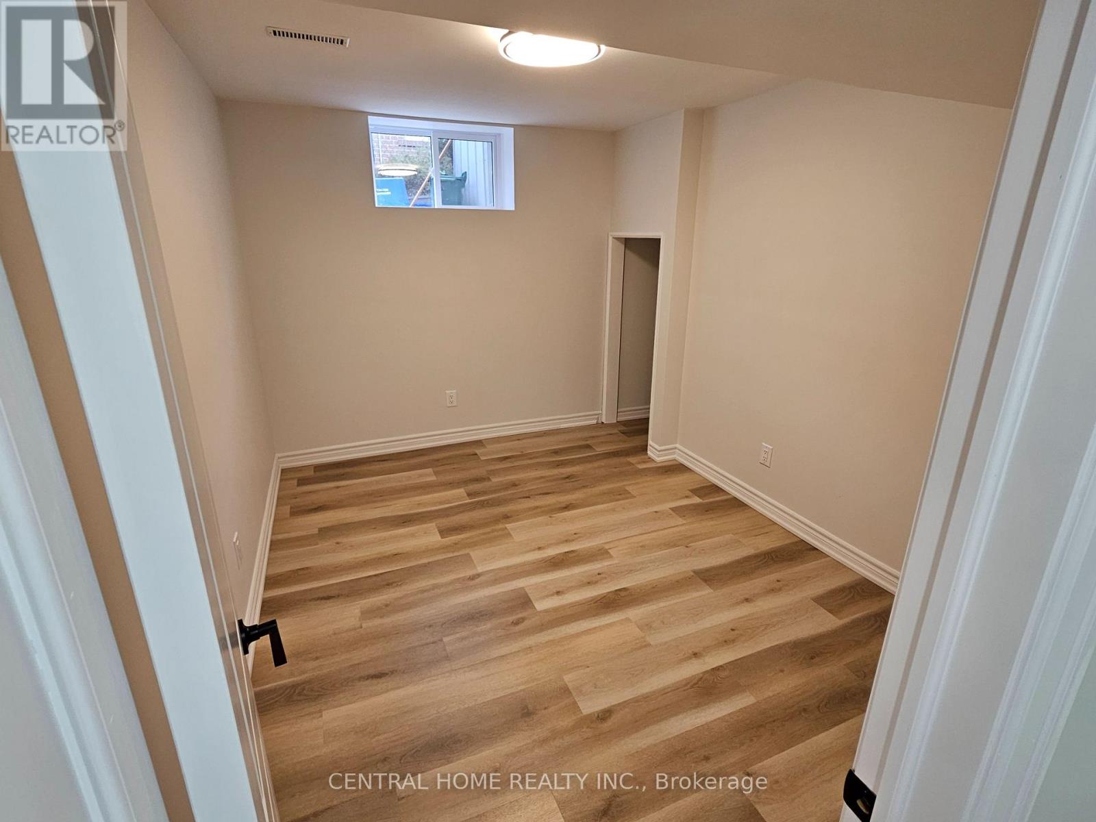 137 Willow Lane, Newmarket (bristol-london), Ontario