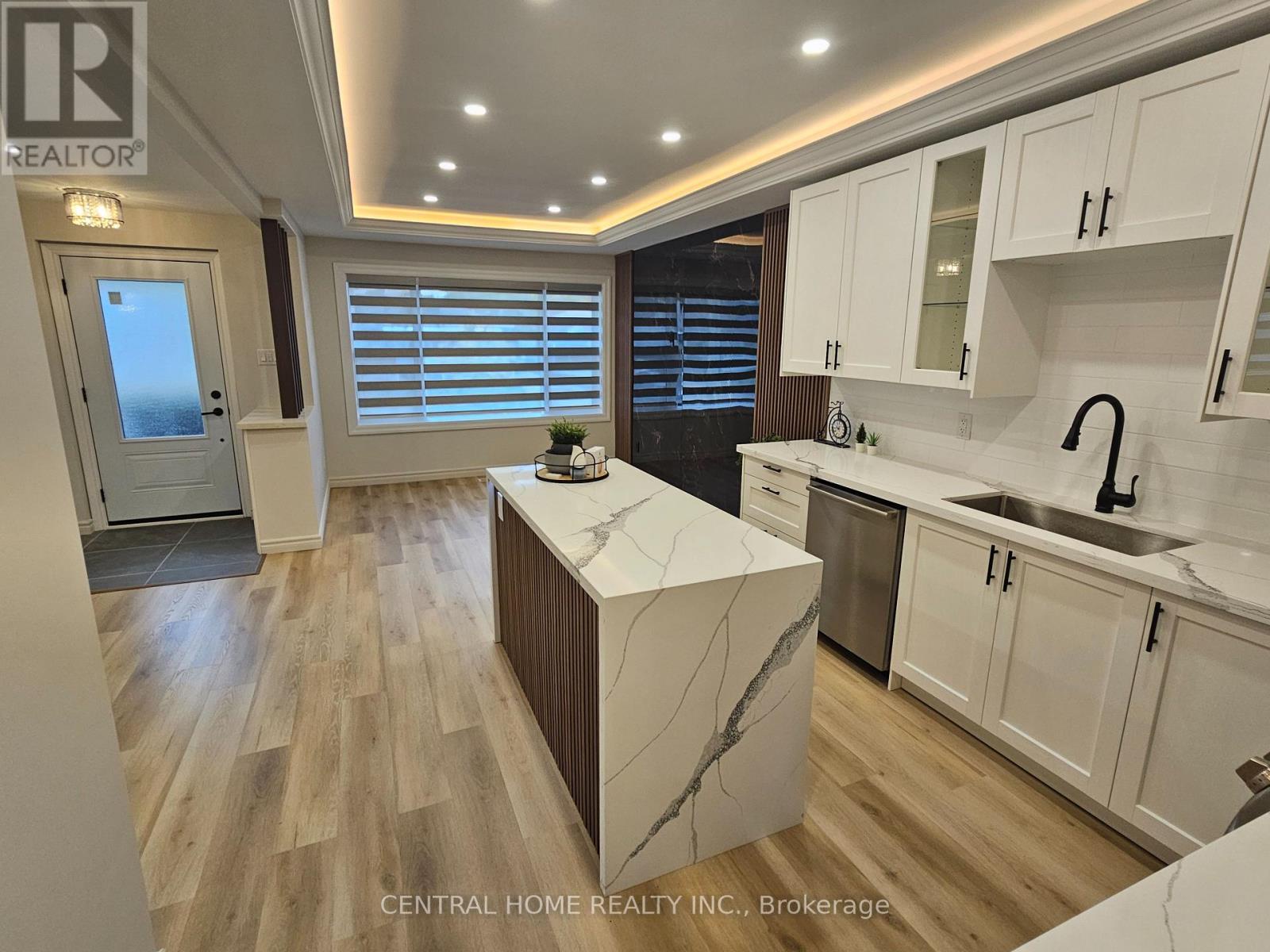 137 Willow Lane, Newmarket (bristol-london), Ontario