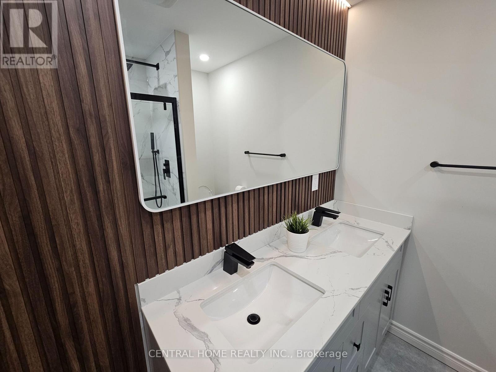 137 Willow Lane, Newmarket (bristol-london), Ontario