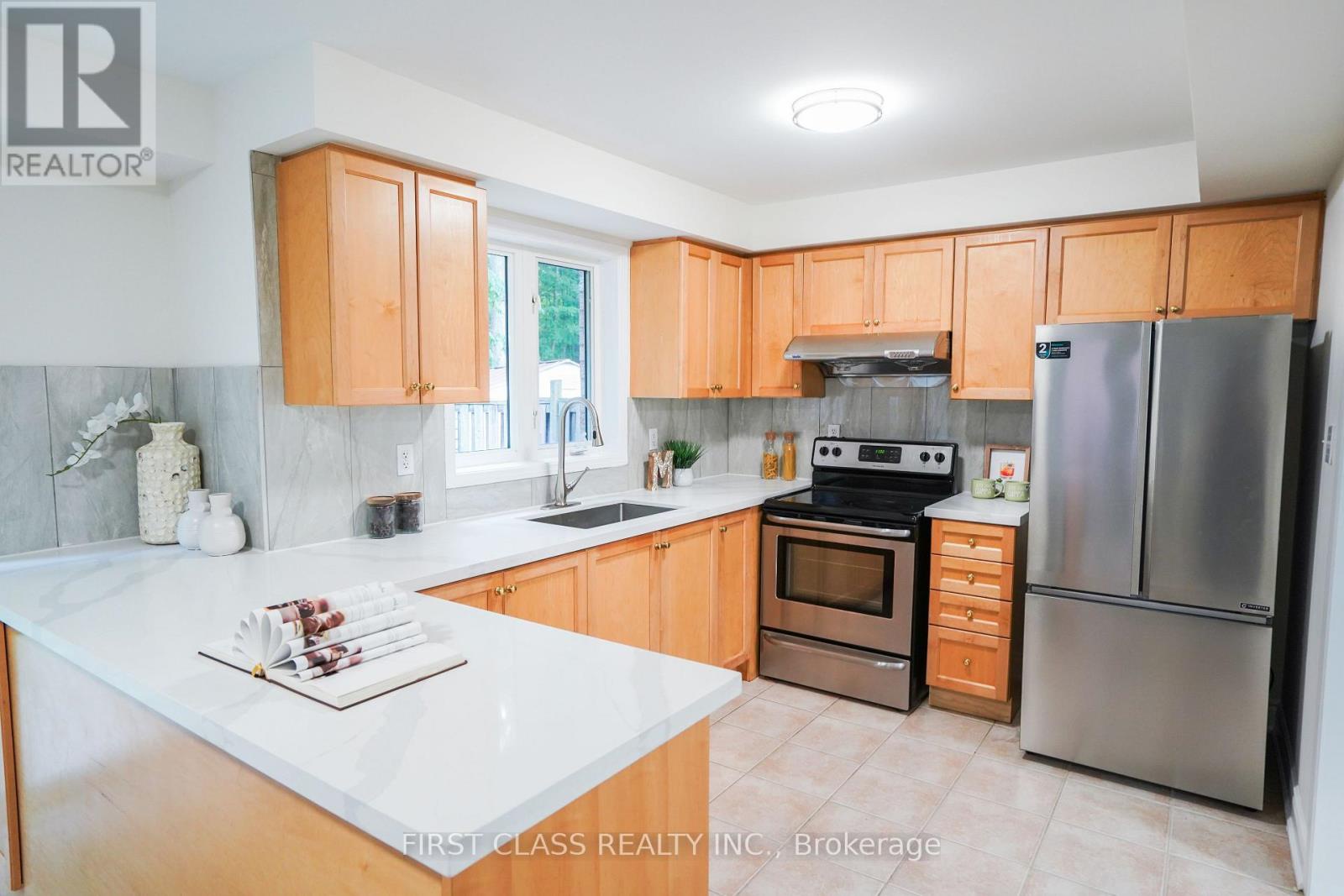 153 Shepton Way, Toronto (steeles), Ontario