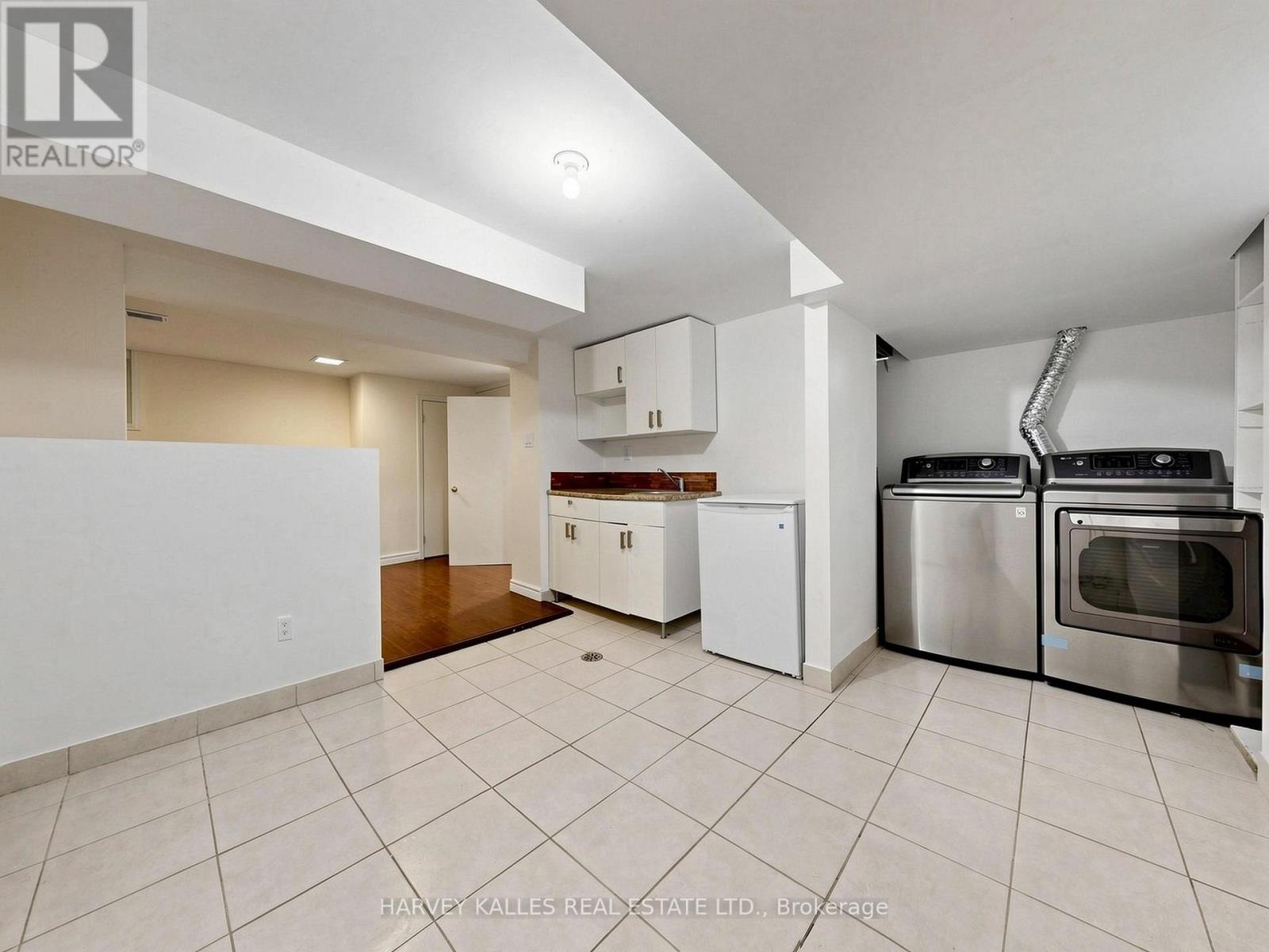 87 Combe Avenue, Toronto (bathurst Manor), Ontario