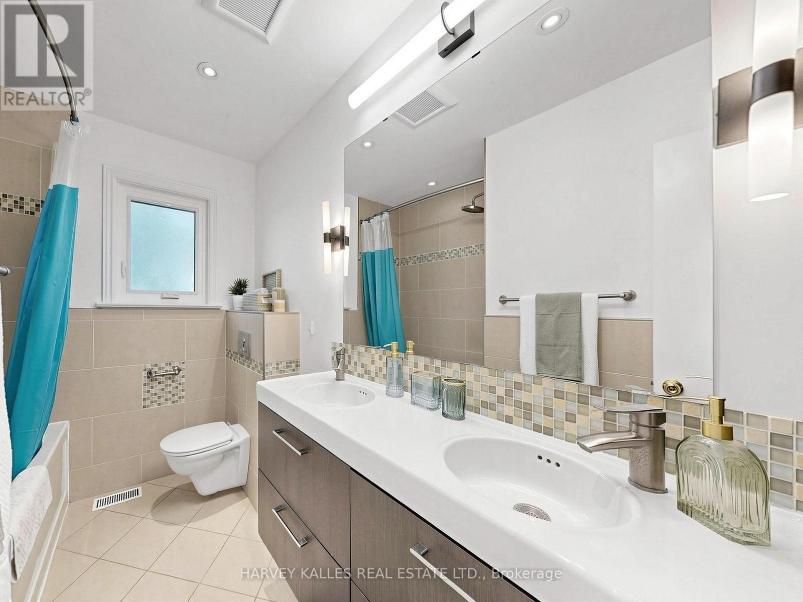 87 Combe Avenue, Toronto (bathurst Manor), Ontario