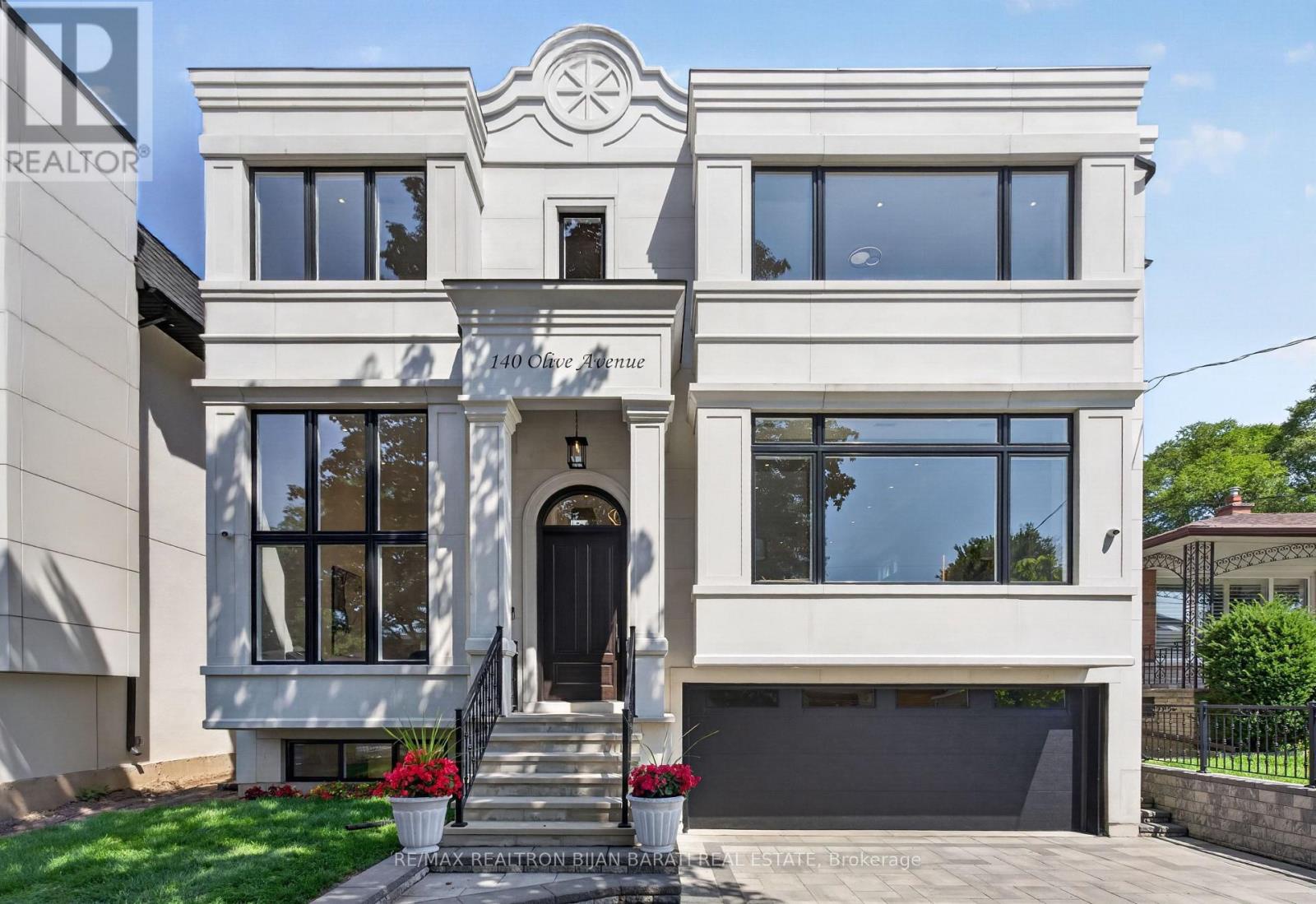 140 Olive Avenue, Toronto (willowdale East), Ontario