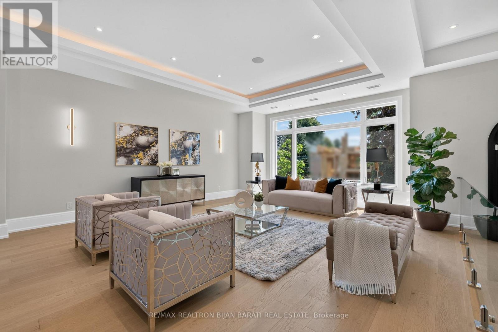 140 Olive Avenue, Toronto (willowdale East), Ontario