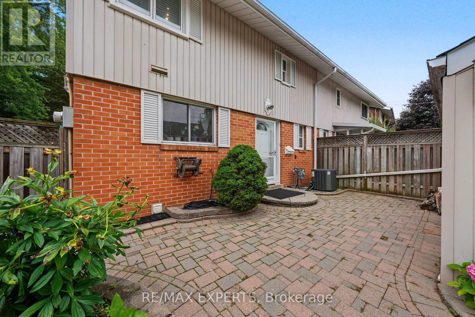 71 Dogwood Crescent, Toronto (bendale), Ontario
