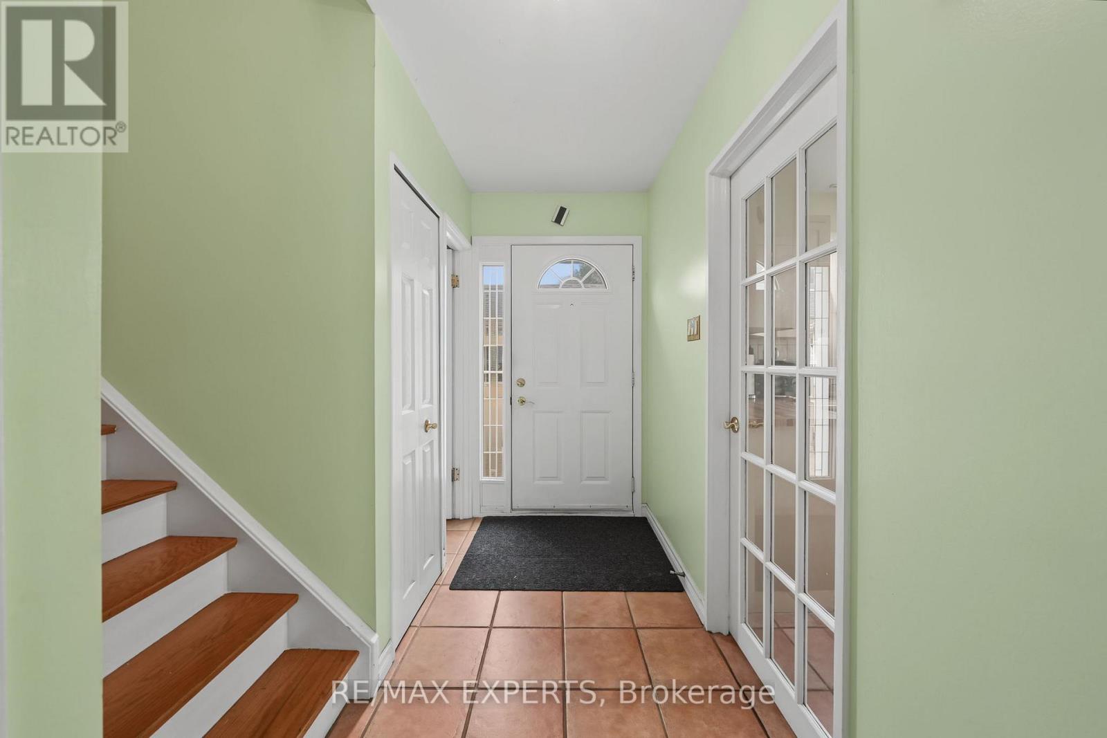 71 Dogwood Crescent, Toronto (bendale), Ontario