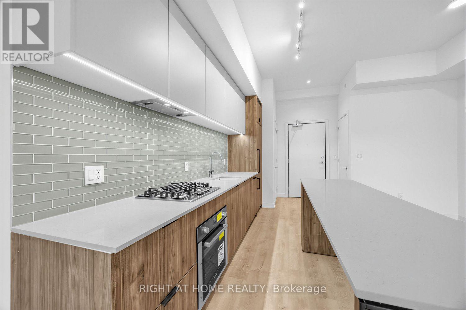 207 - 722 Marlee Avenue, Toronto (yorkdale-glen Park), Ontario