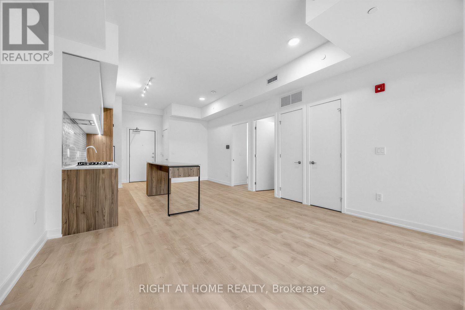 207 - 722 Marlee Avenue, Toronto (yorkdale-glen Park), Ontario