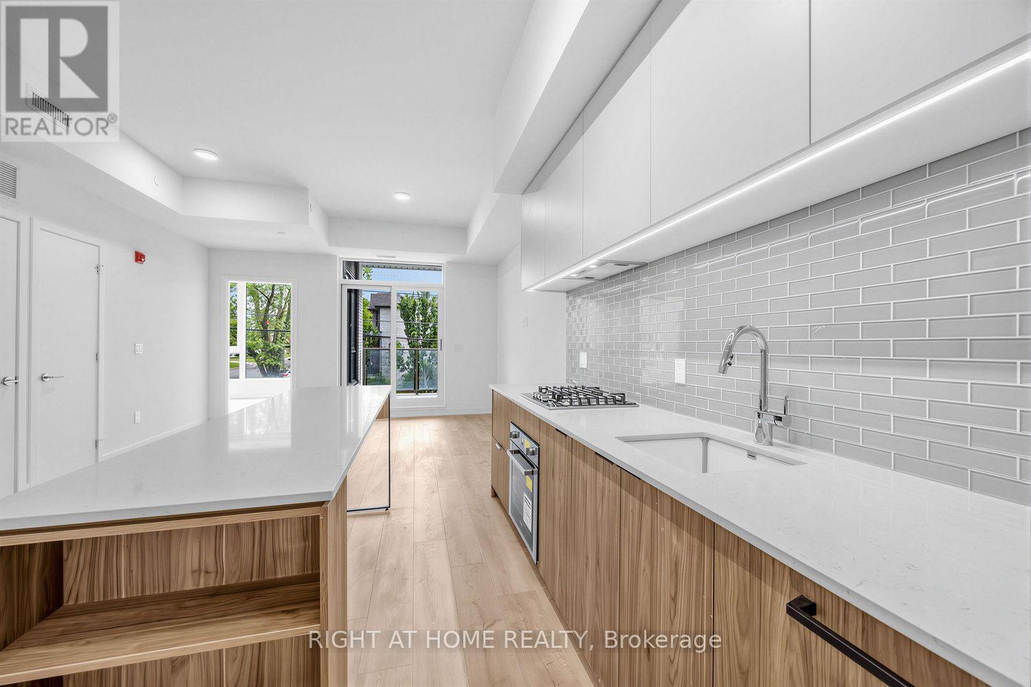 207 - 722 Marlee Avenue, Toronto (yorkdale-glen Park), Ontario