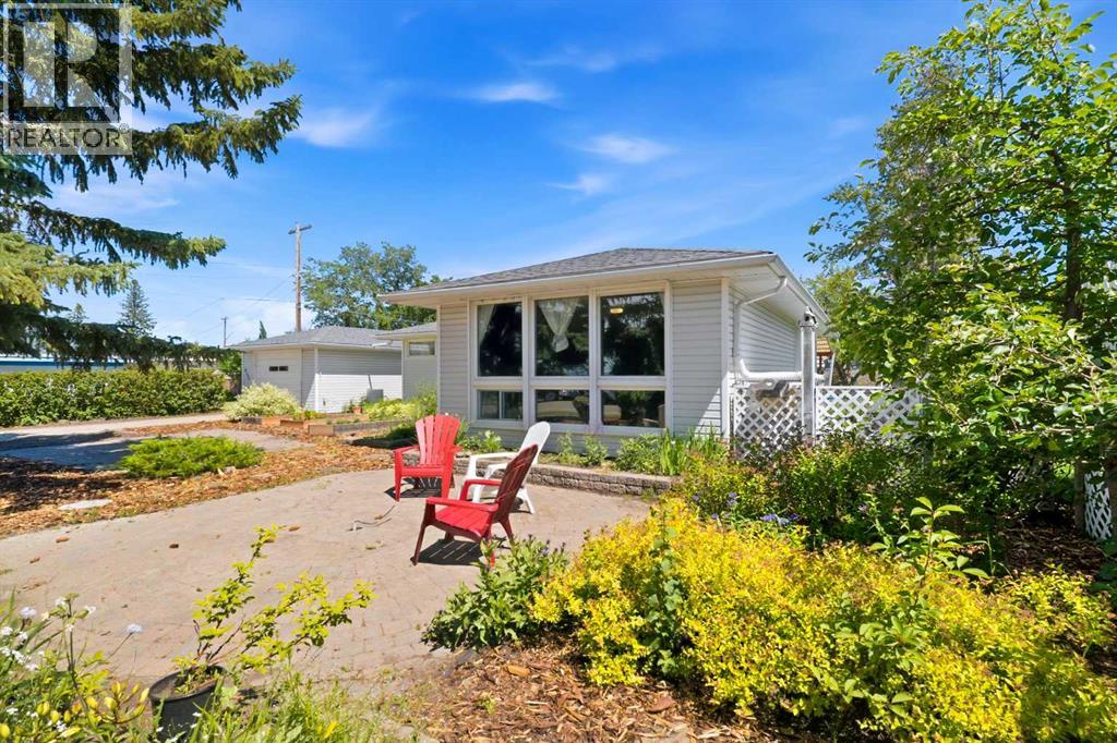 4132 50 Avenue, Innisfail, Alberta