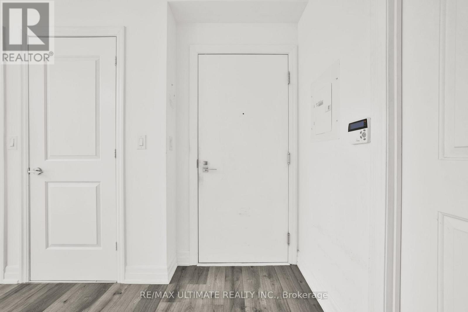 506 - 8 The Esplanade Street, Toronto (waterfront Communities), Ontario