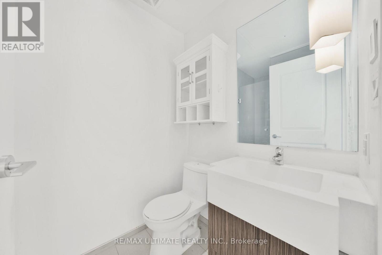 506 - 8 The Esplanade Street, Toronto (waterfront Communities), Ontario