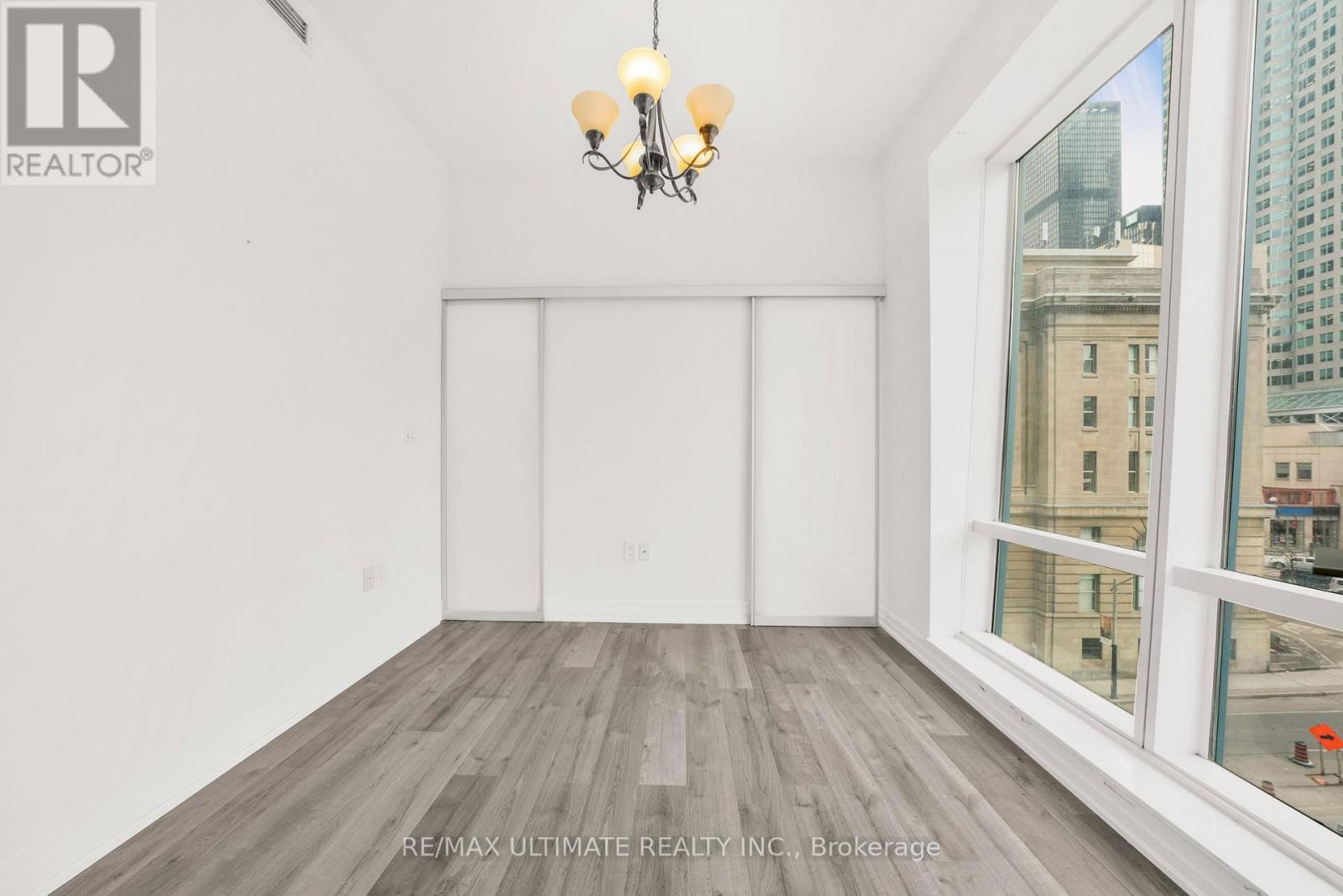 506 - 8 The Esplanade Street, Toronto (waterfront Communities), Ontario